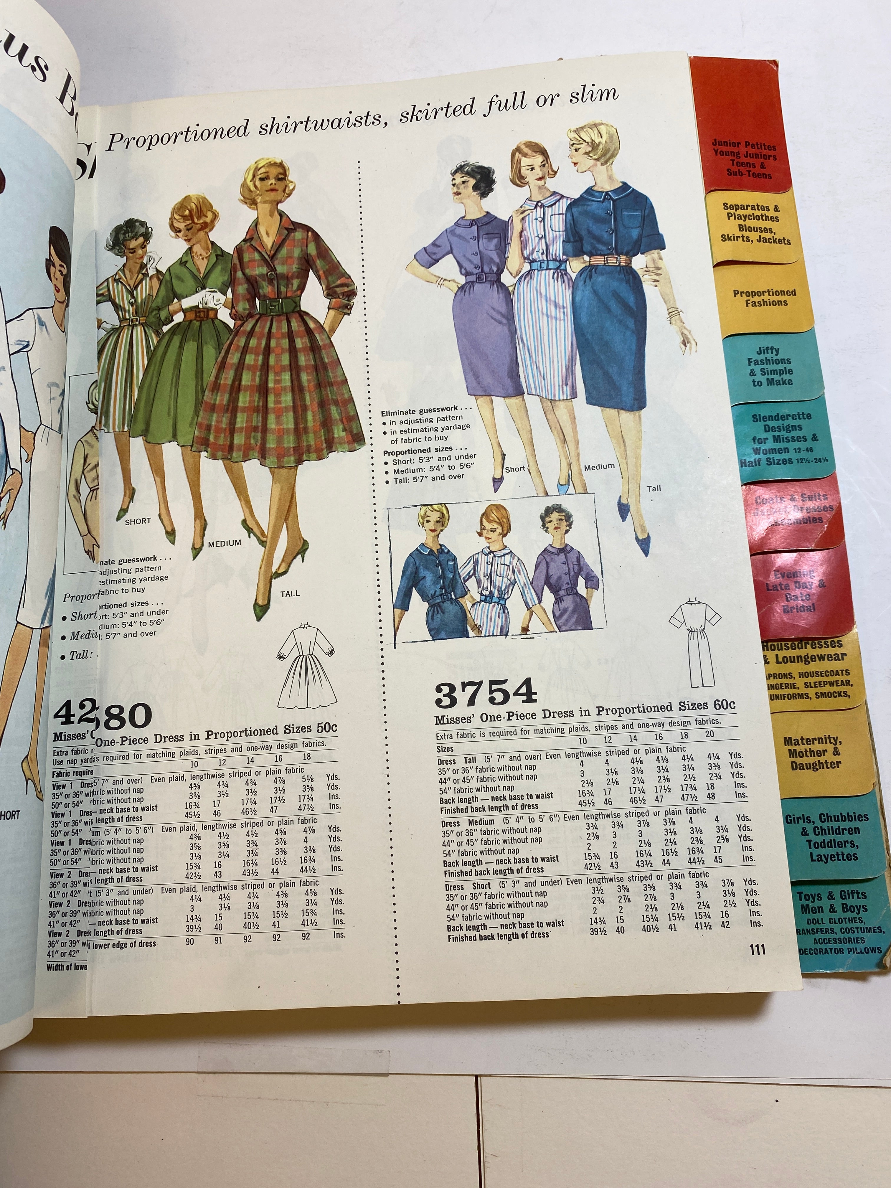 Simplicity Fall 1962 Counter Catalog Book