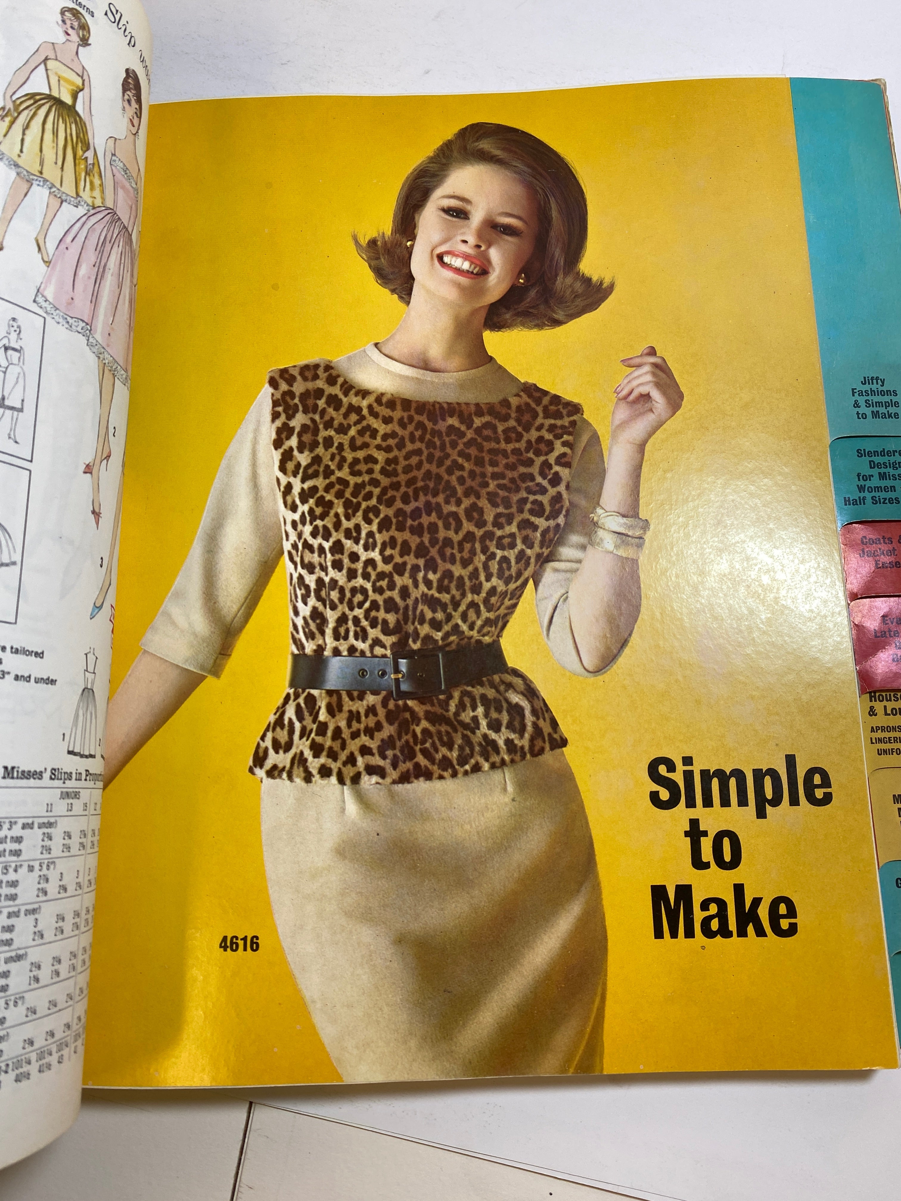 Simplicity Fall 1962 Counter Catalog Book