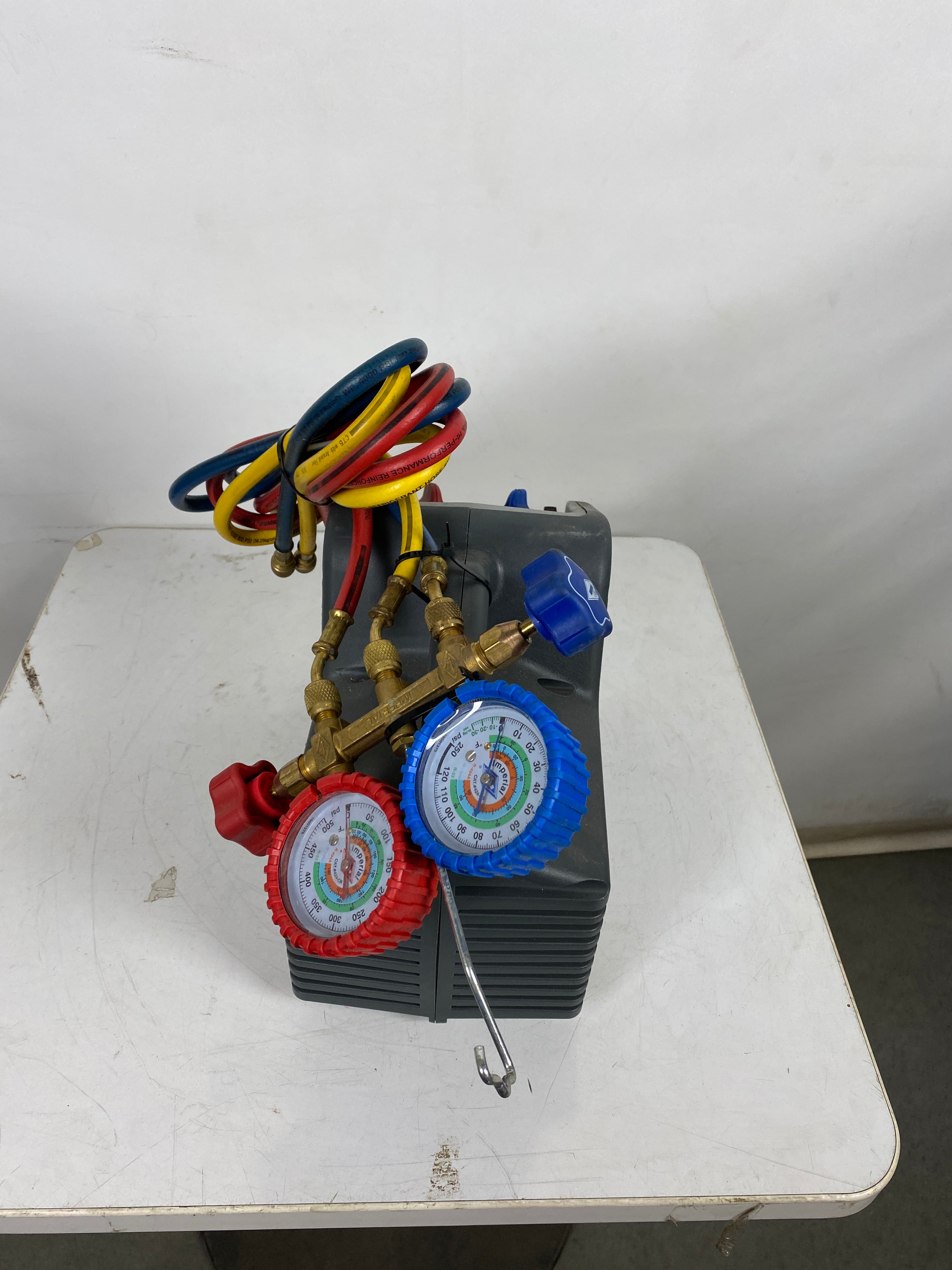 Robinair RG3 Portable Refrigerant Recovery Machine
