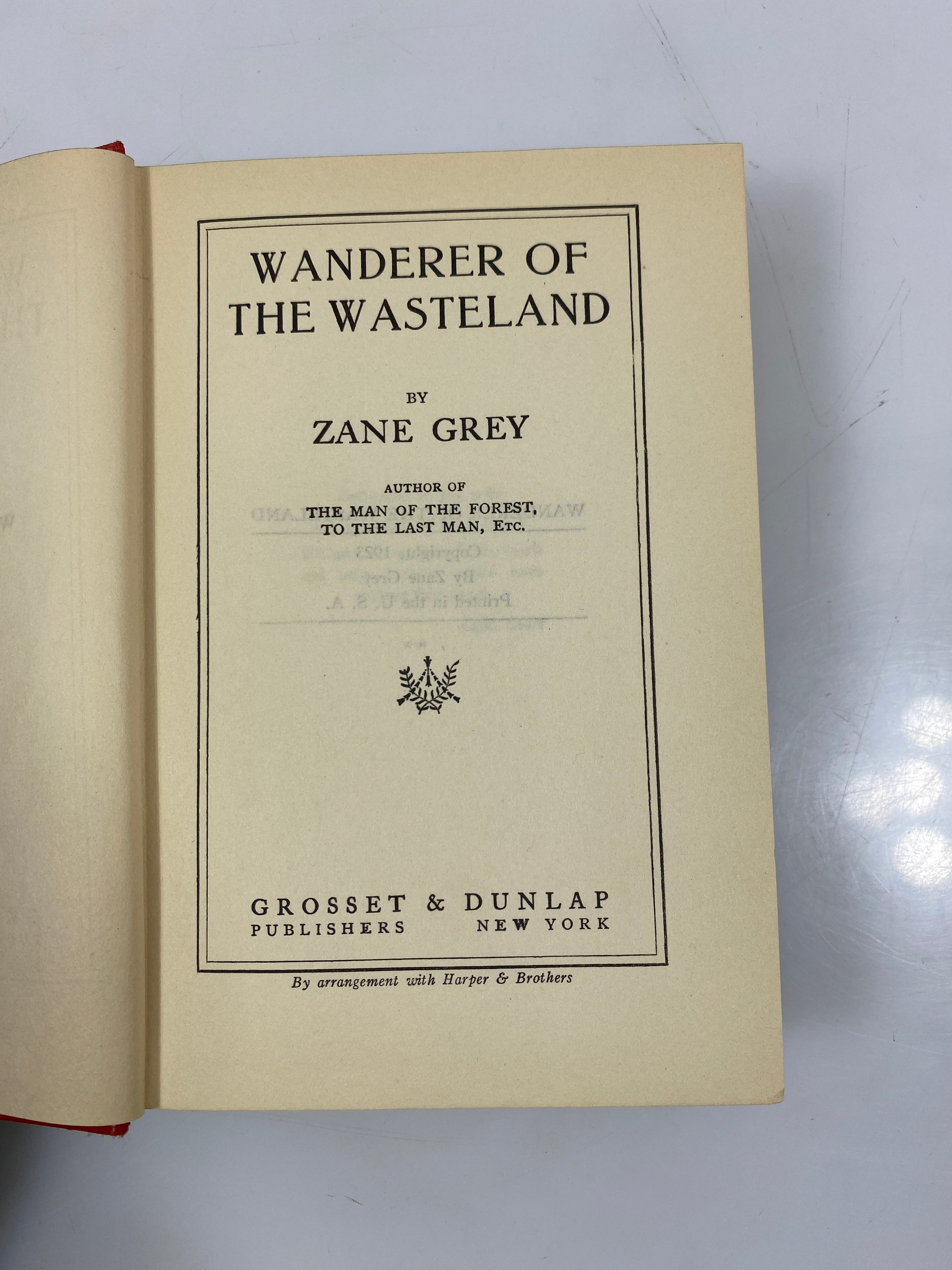 Lot of 2 Zane Grey HC Novels Stairs of Sand/Wanderer of the Wasteland 1920's