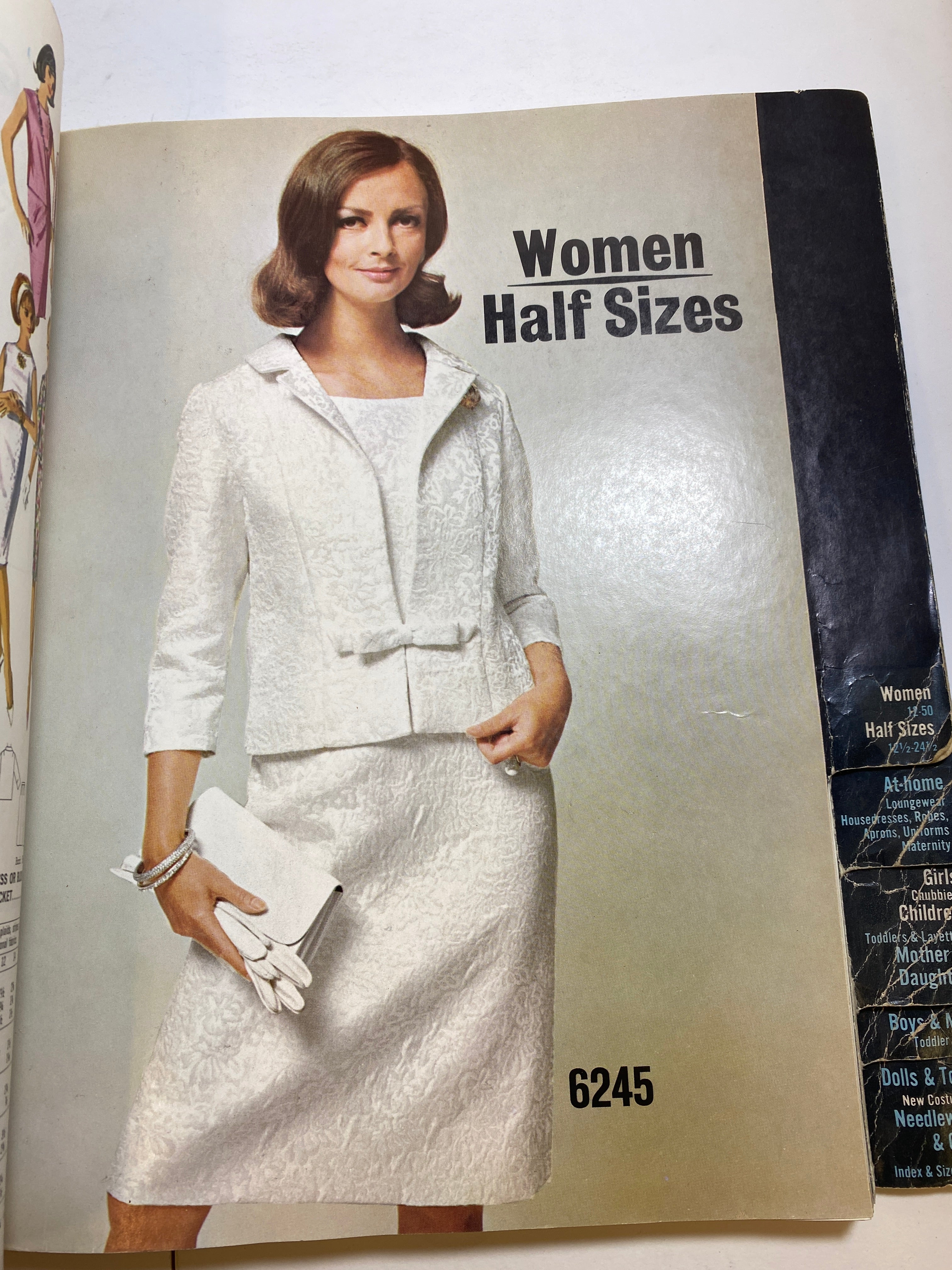 Simplicity November 1965 Holiday Counter Catalog Book