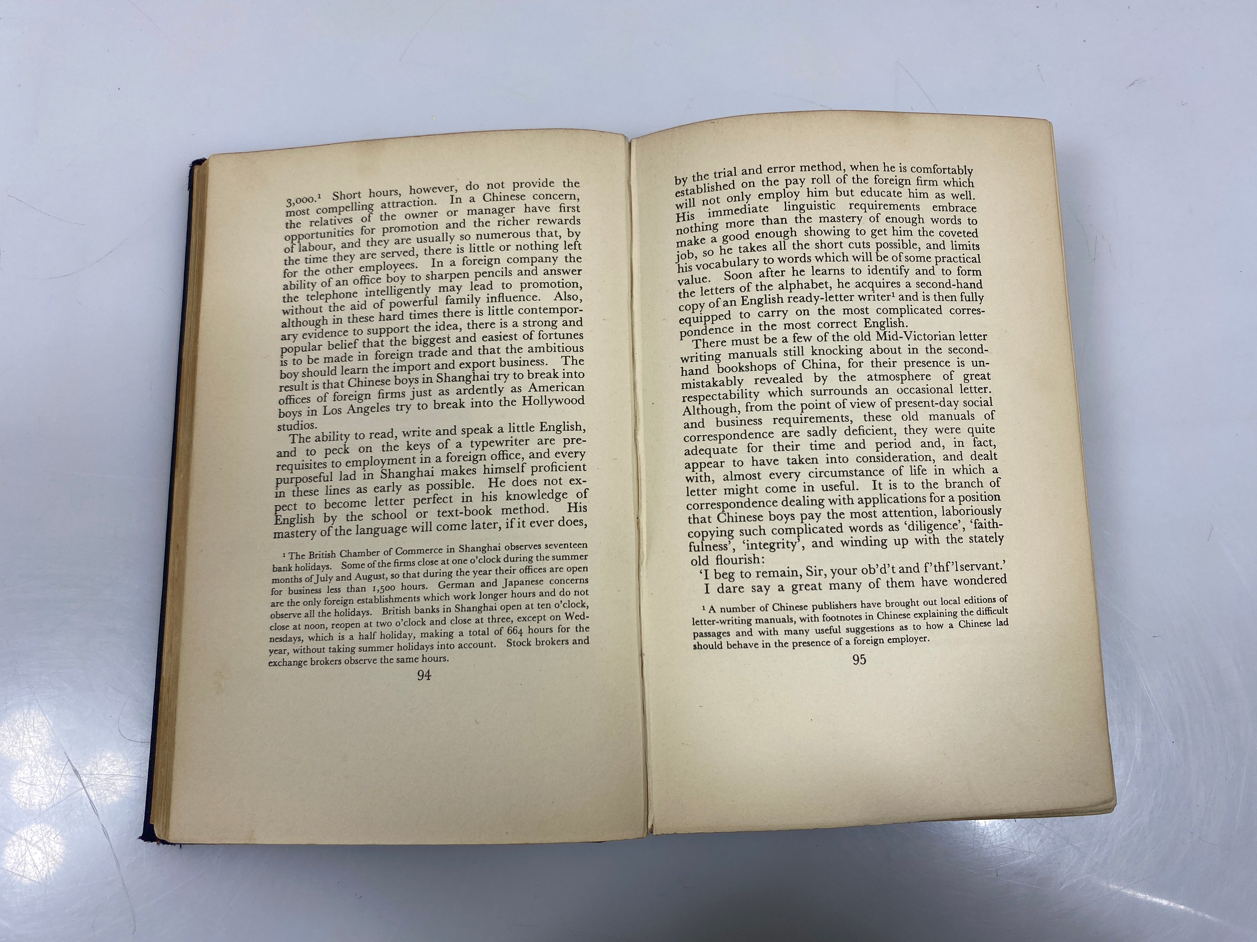 Four Hundred Million Customers by Carl Crow Ex-library 1937 HC