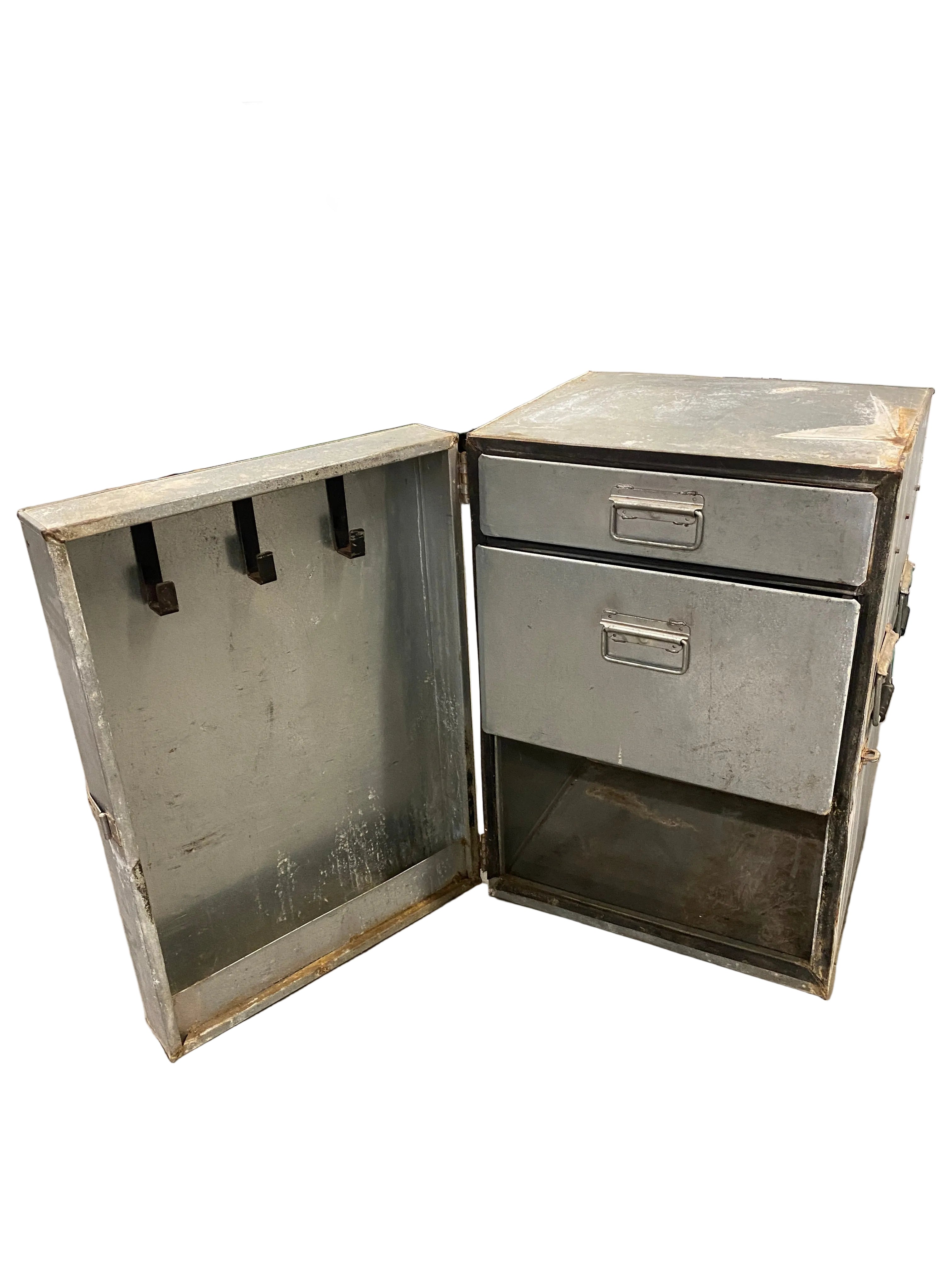 Sullivans Showtime Showbox With Drawers