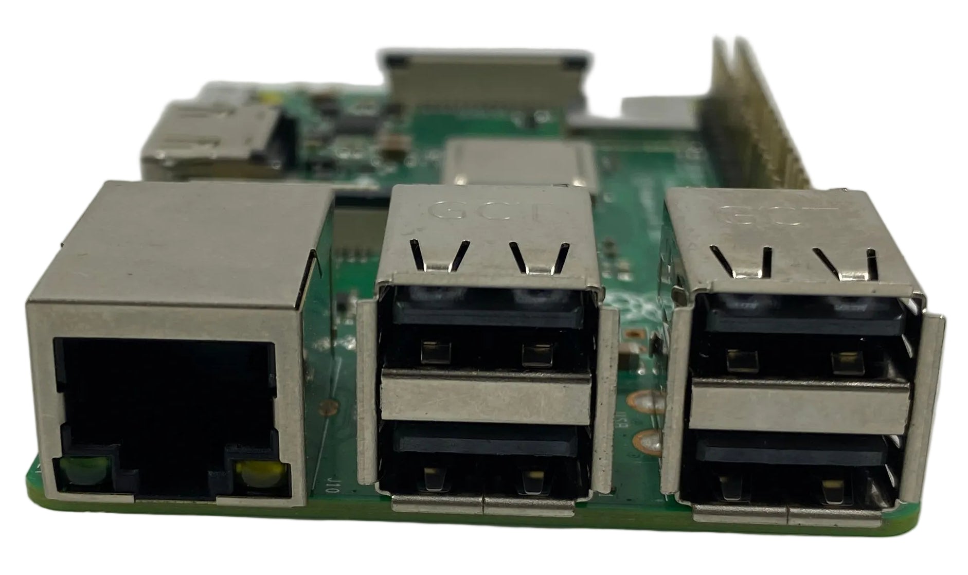 Raspberry Pi 3 Model 8+ *Powers On*