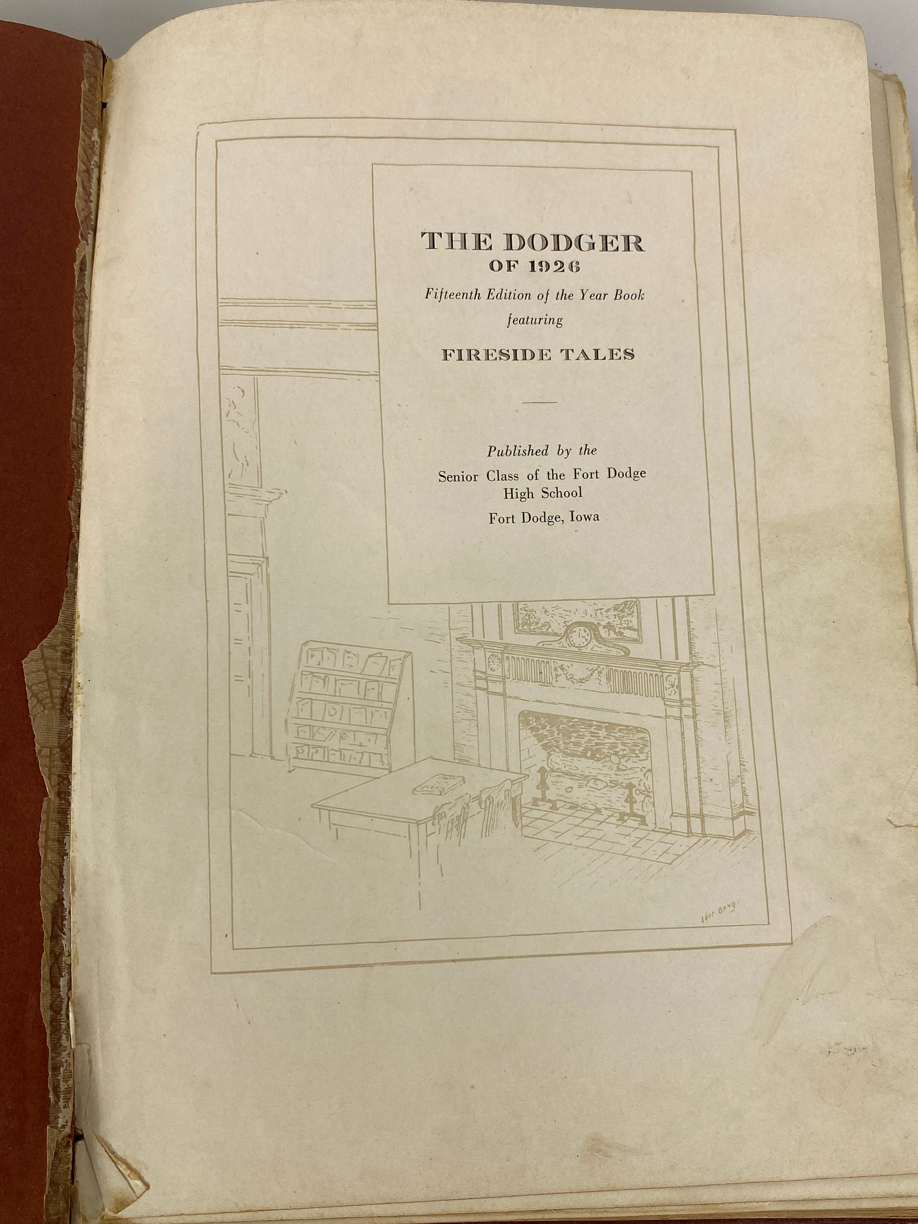 1926 Fort Dodge High School "The Dodger" Yearbook Fort Dodge Iowa HC