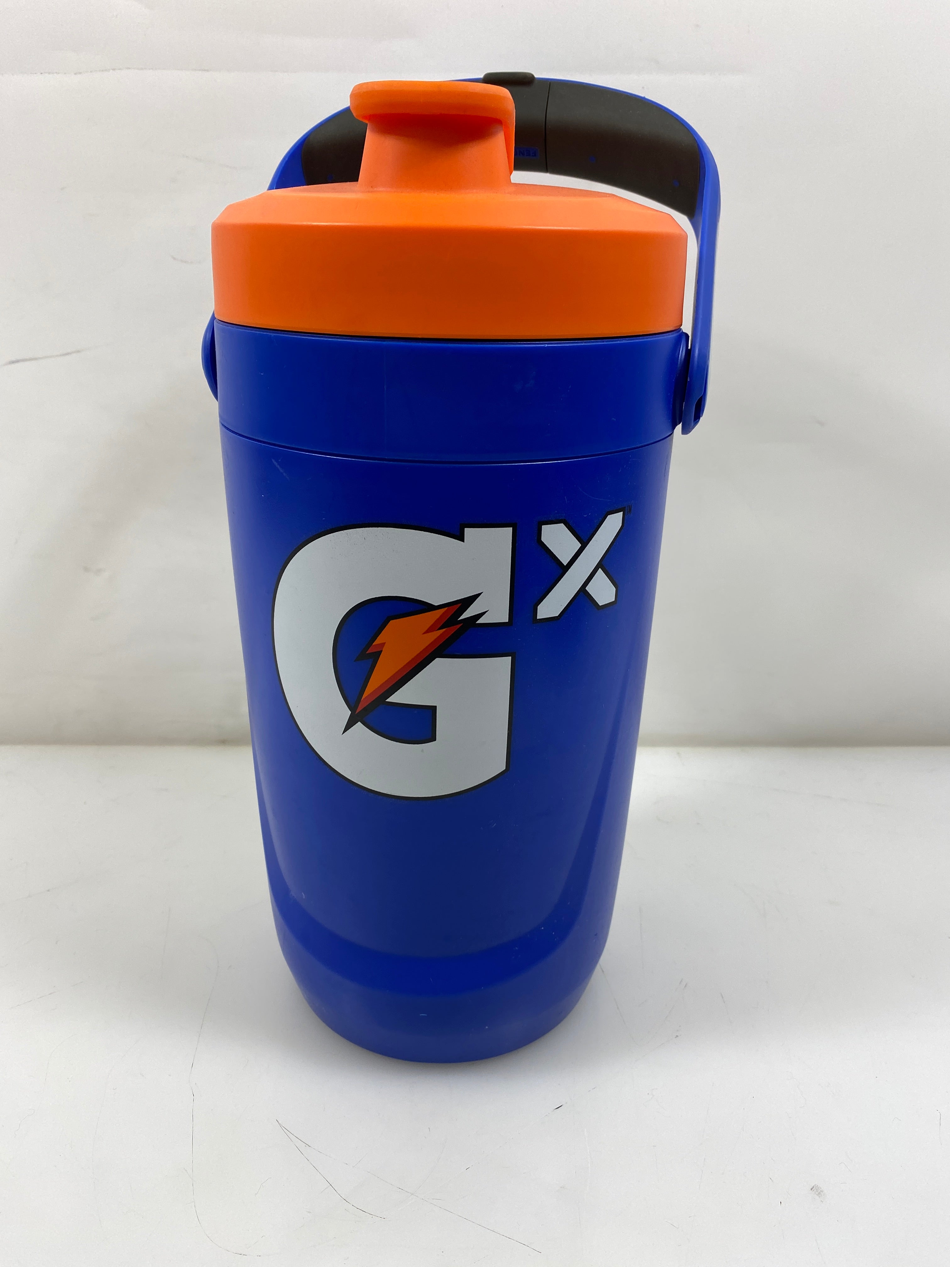 Gatorade X series 64oz water bottle