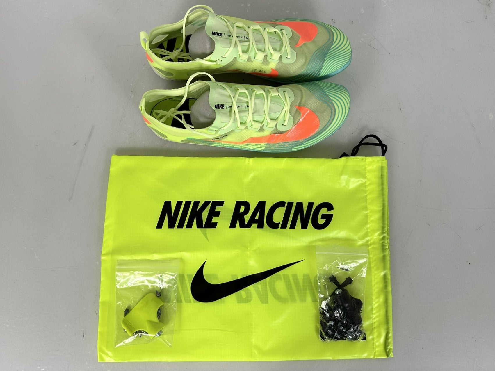 Nike Light Green Zoom Victory XC 5 Track & Field Distance Spikes Men's Size 5.5