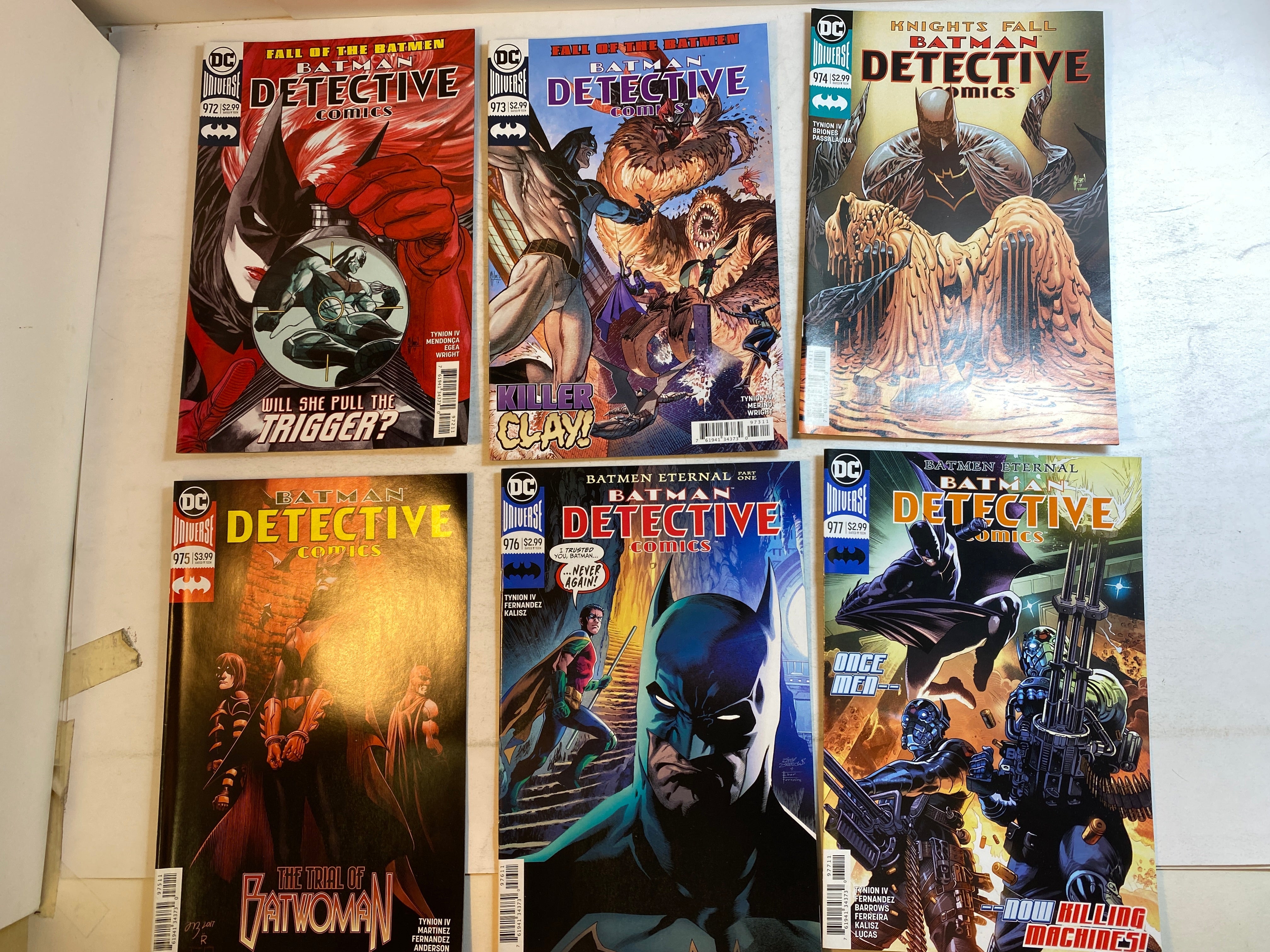 Lot of 22 Detective Comics Batman DC 2017-2018