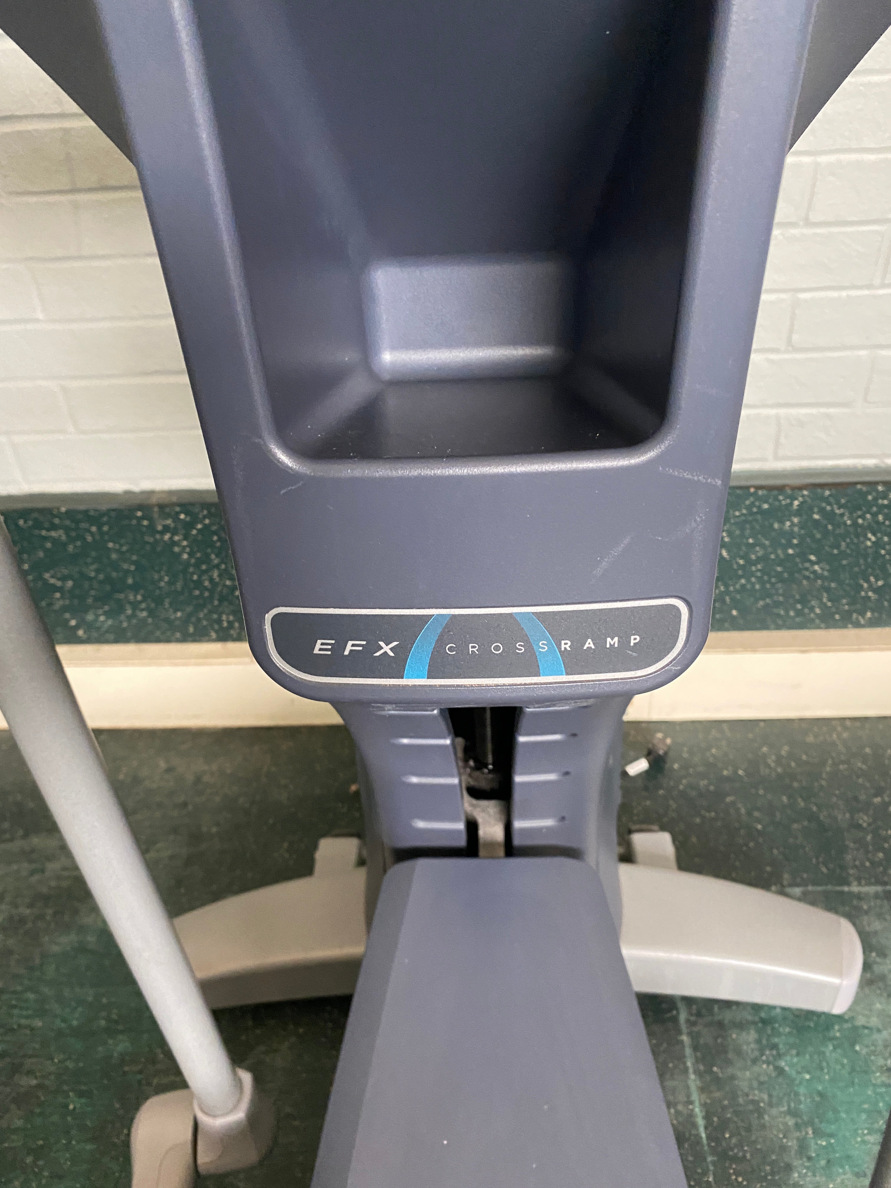 Precor EFX Cross Ramp Elliptical #6