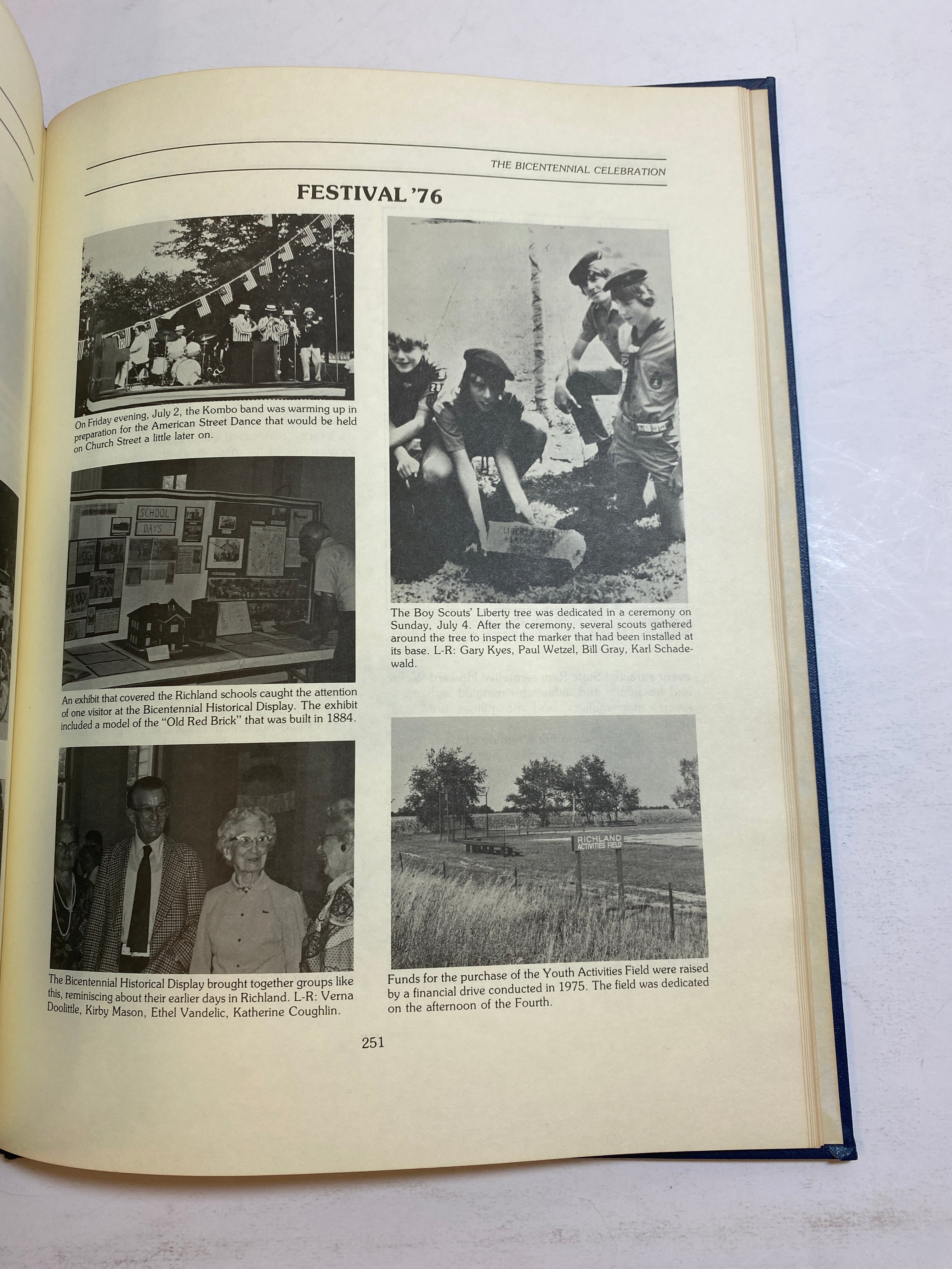 Richland, Michigan Prairie Beginnings HC 1981