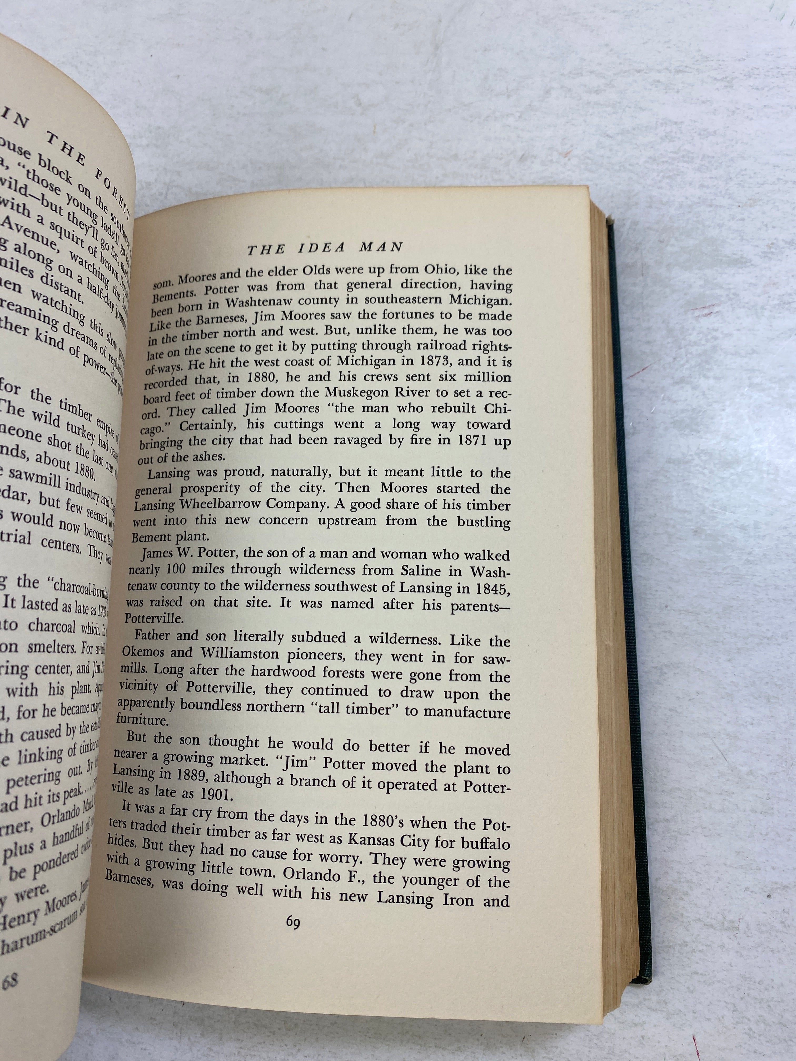 City in the Forest: Story of Lansing HC Birt Darling 1950