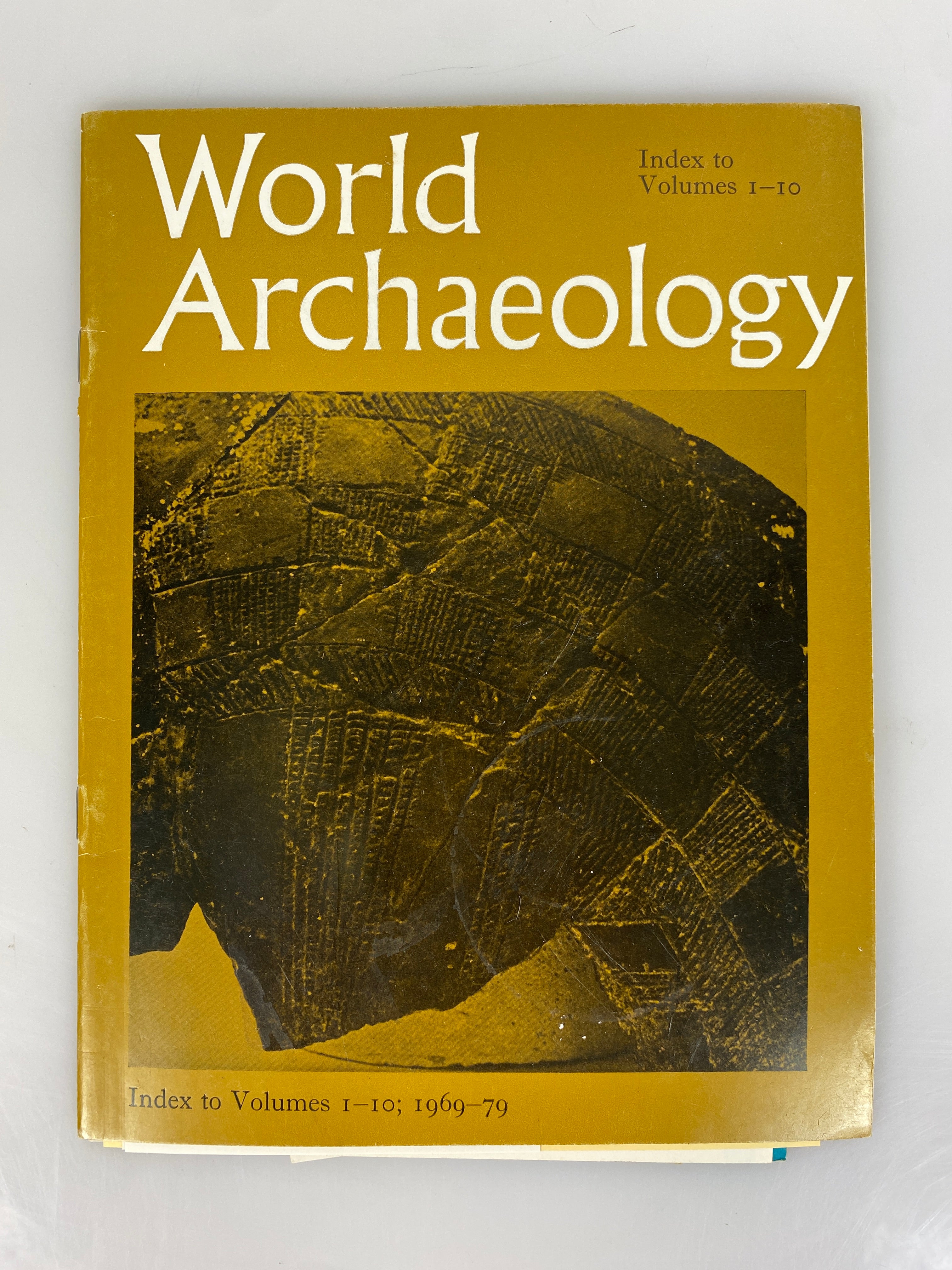 Lot of 37 Vtg World Archaeology Magazine Incl Vol 1 No 1 & Index 1969-81 SC