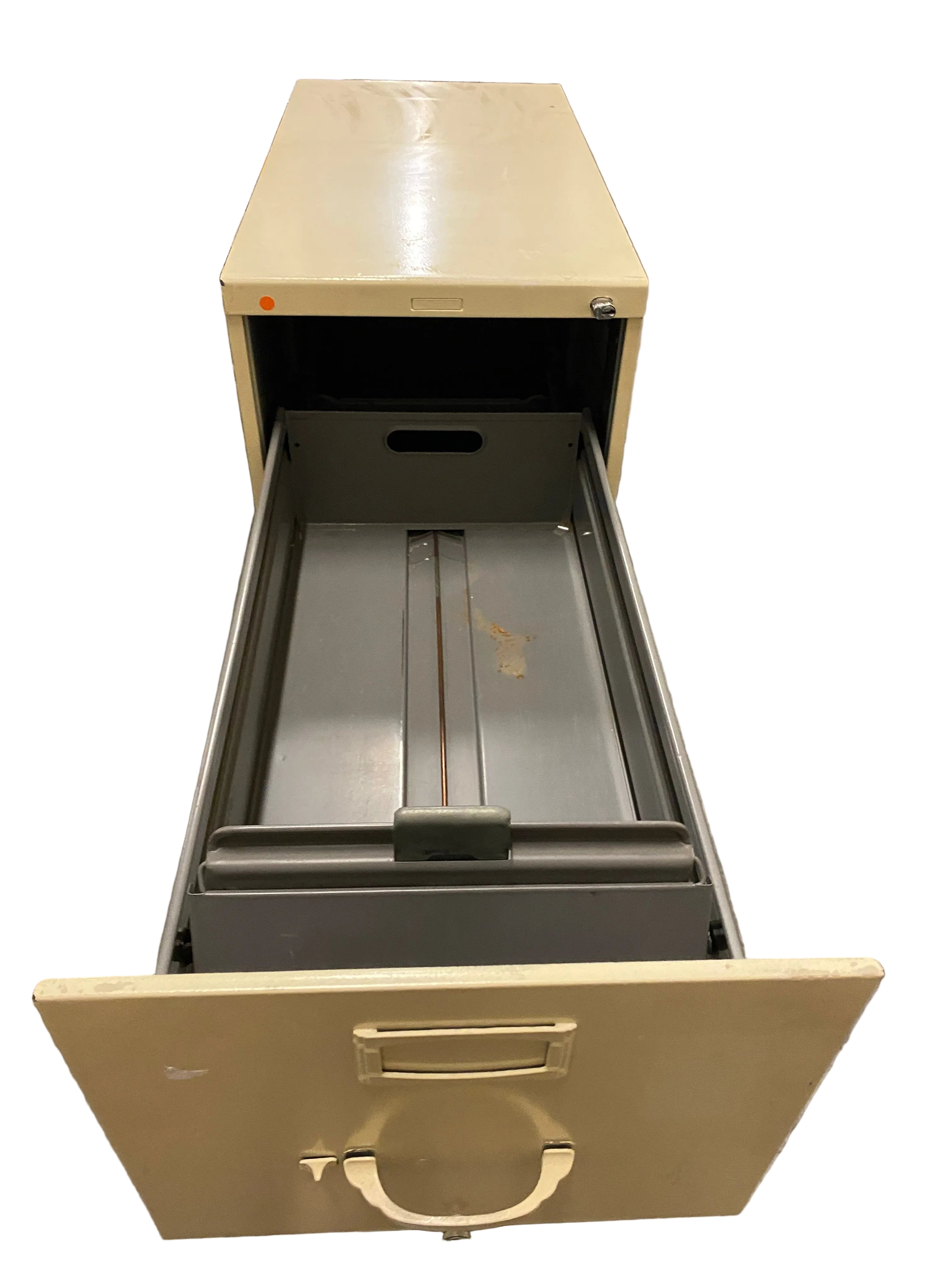 Steelcase Tan 4 Drawer File Cabinet