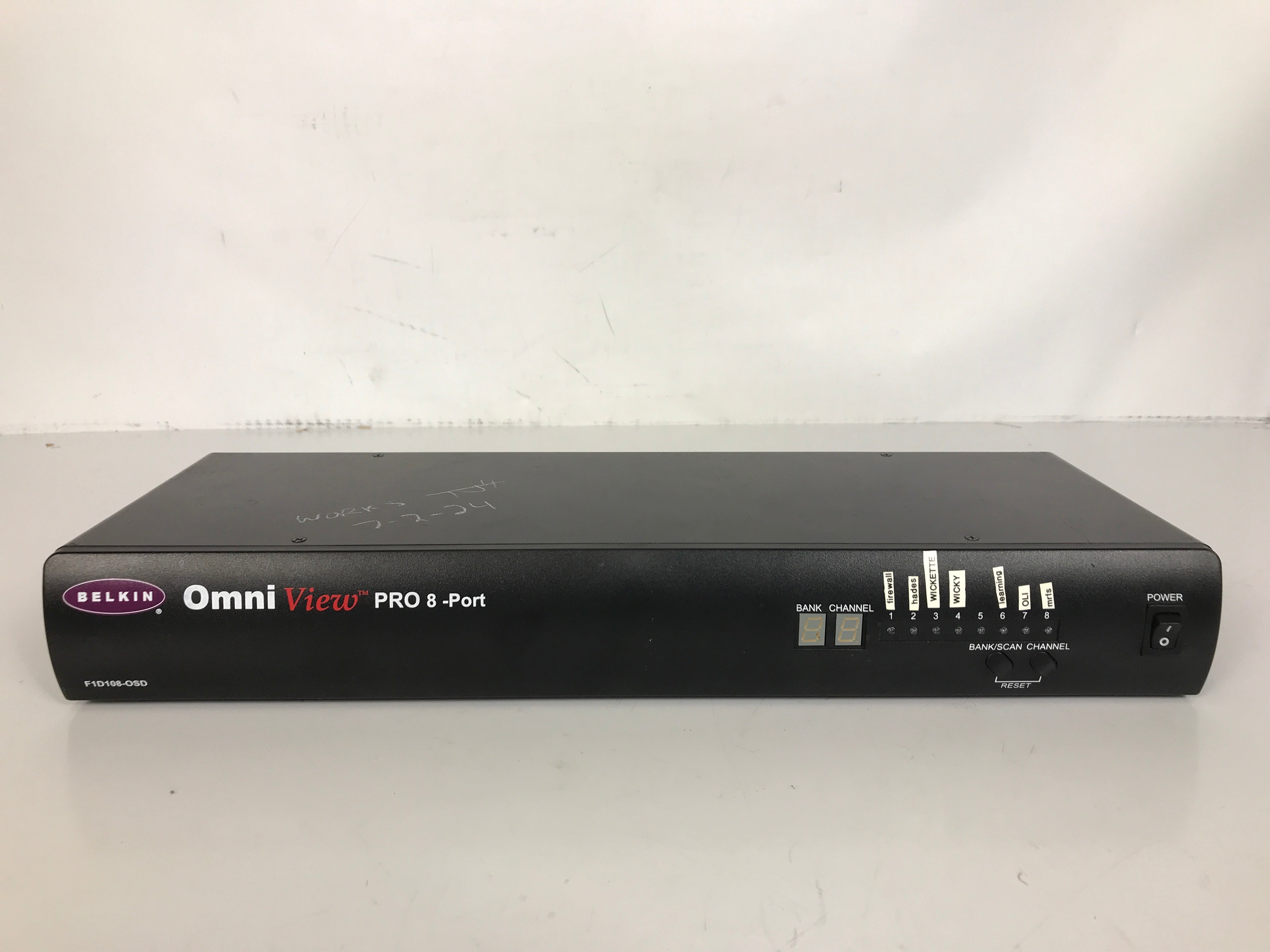 Belkin F1D108-OSD Omni View Pro 8 Port KVM Switch