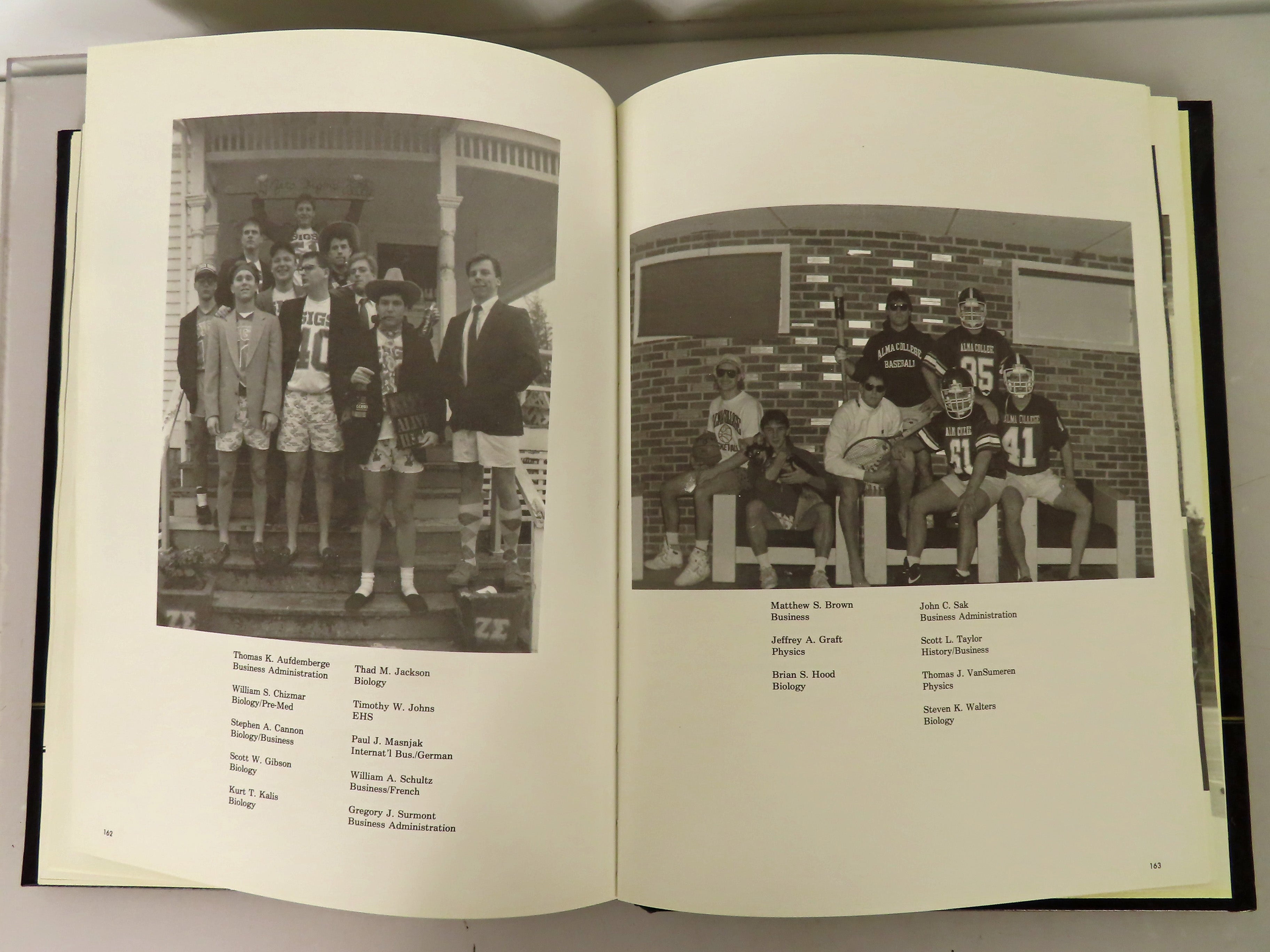 The Alma College Scotsman Yearbook Michigan 1989