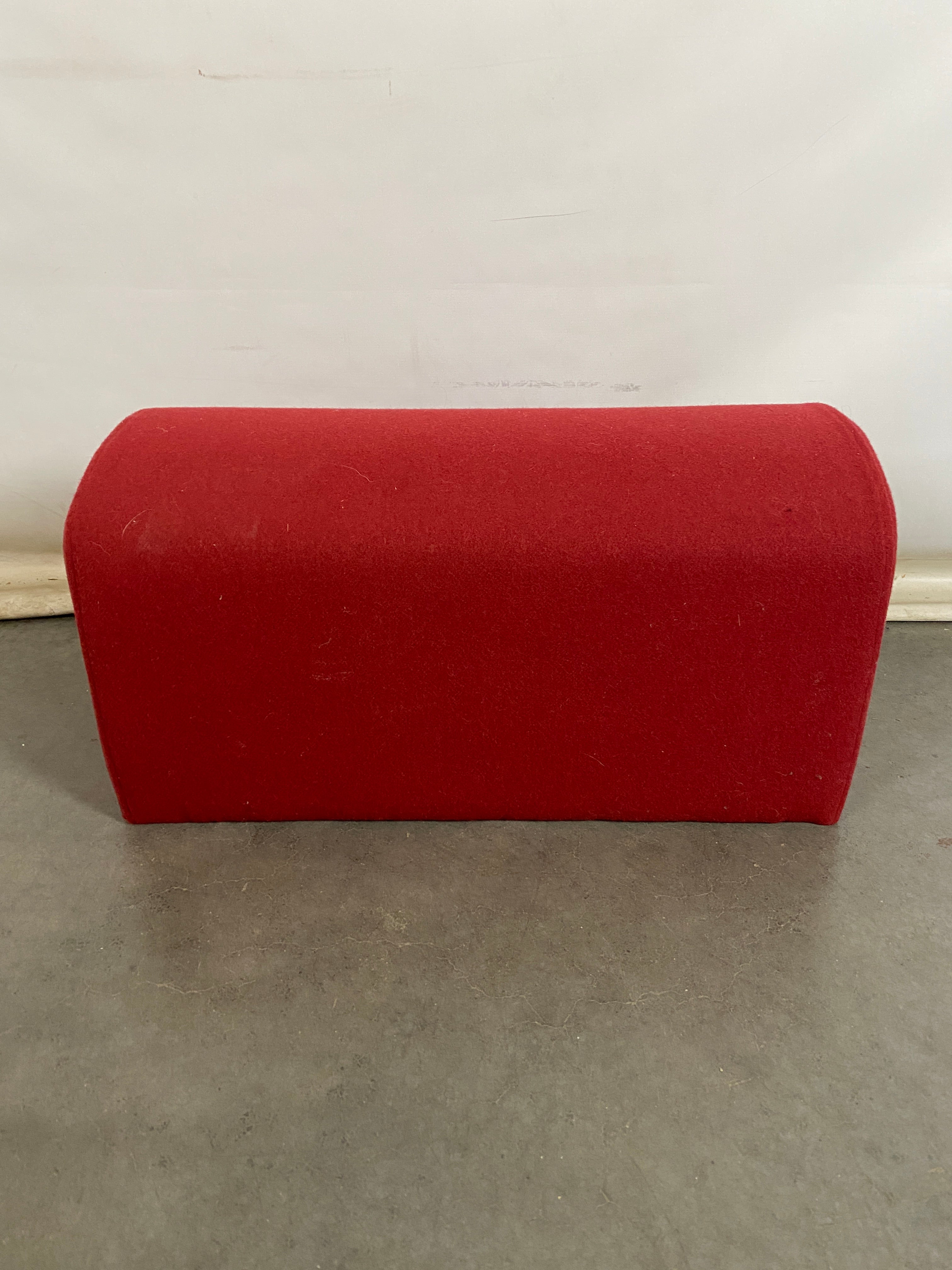 Short Red Cushion