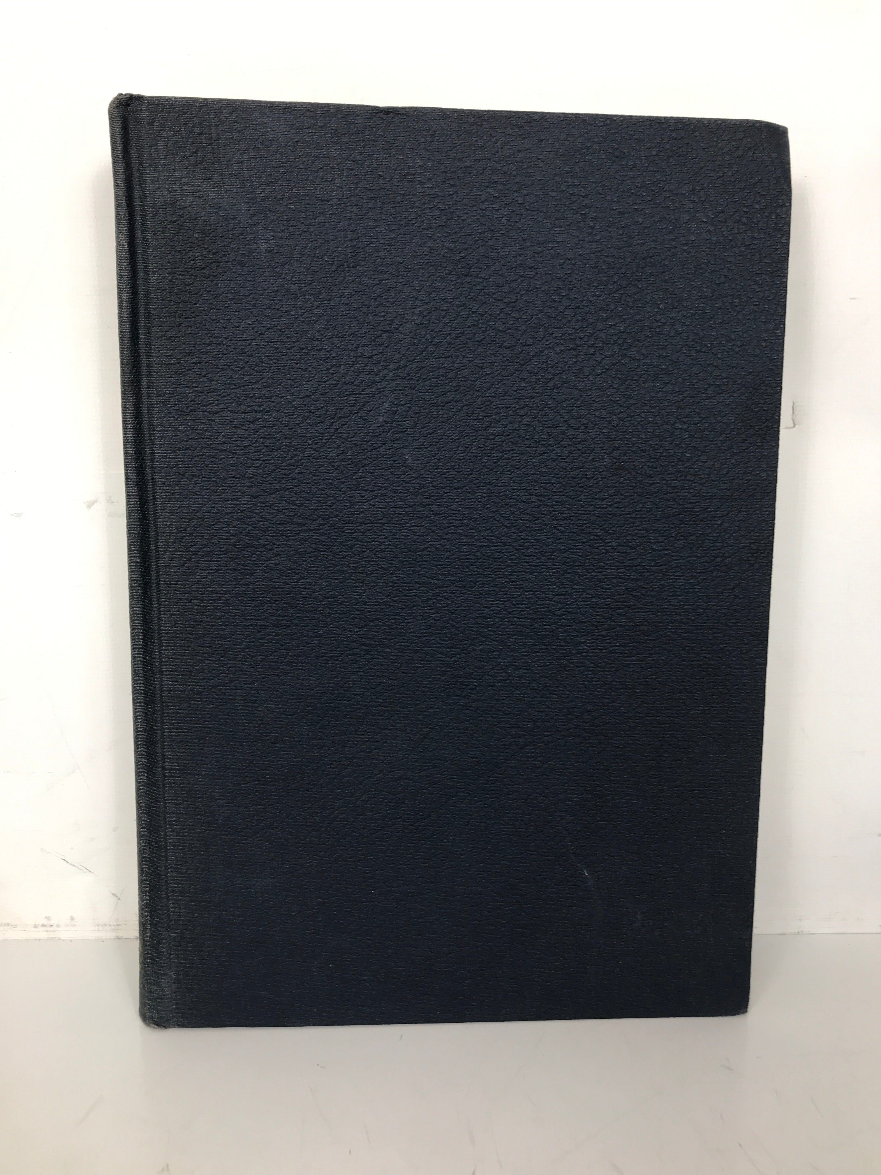 Bibliographica Primatologica Bibliography of Primates Other Than Man 1941 HC