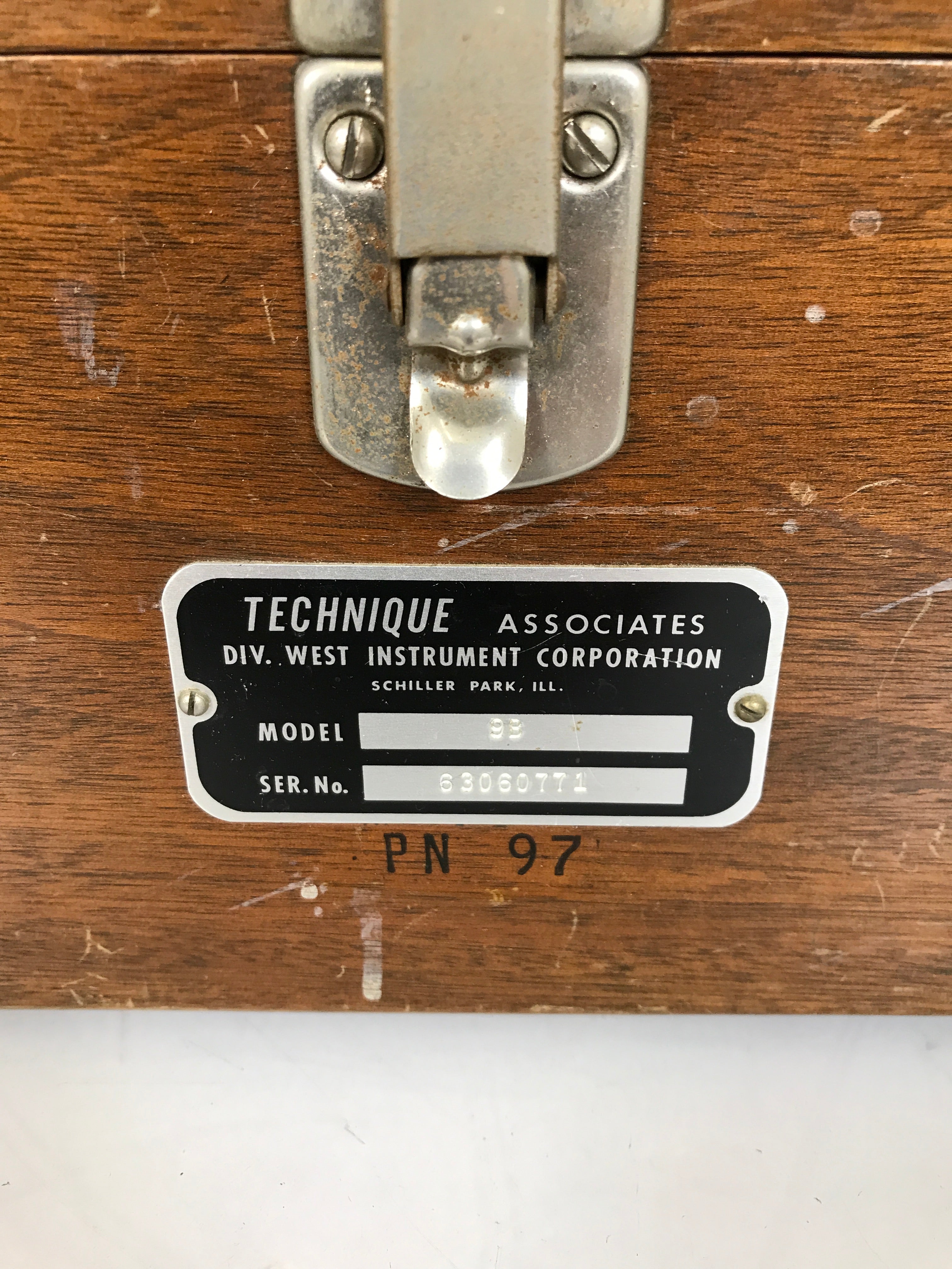 Vintage Technique Model 9B Pyrotest Instrument in Wooden Box