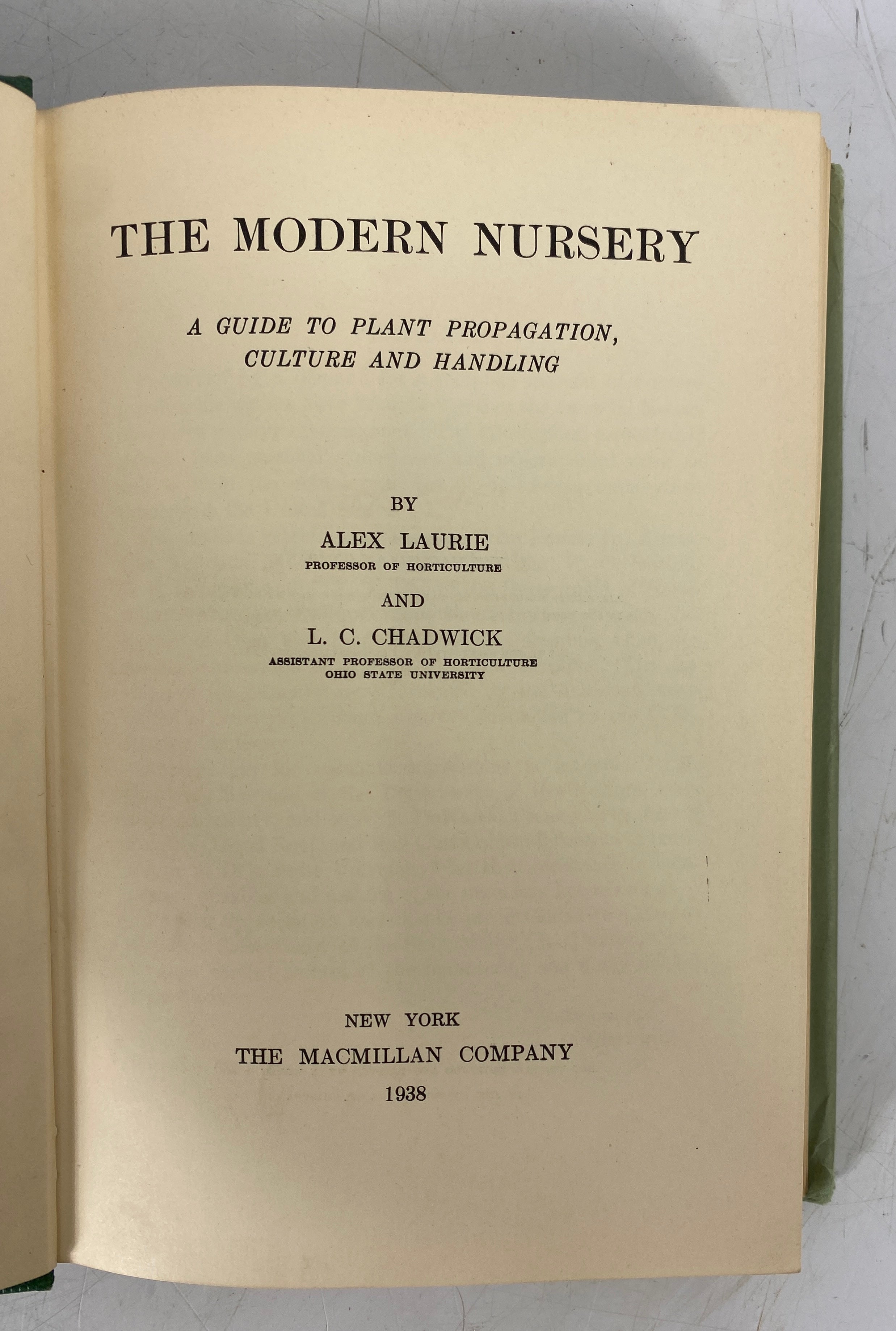 2 Vols: Gray's Handbook of Flowering Plants & Ferns 1908/The Modern Nursery 1938