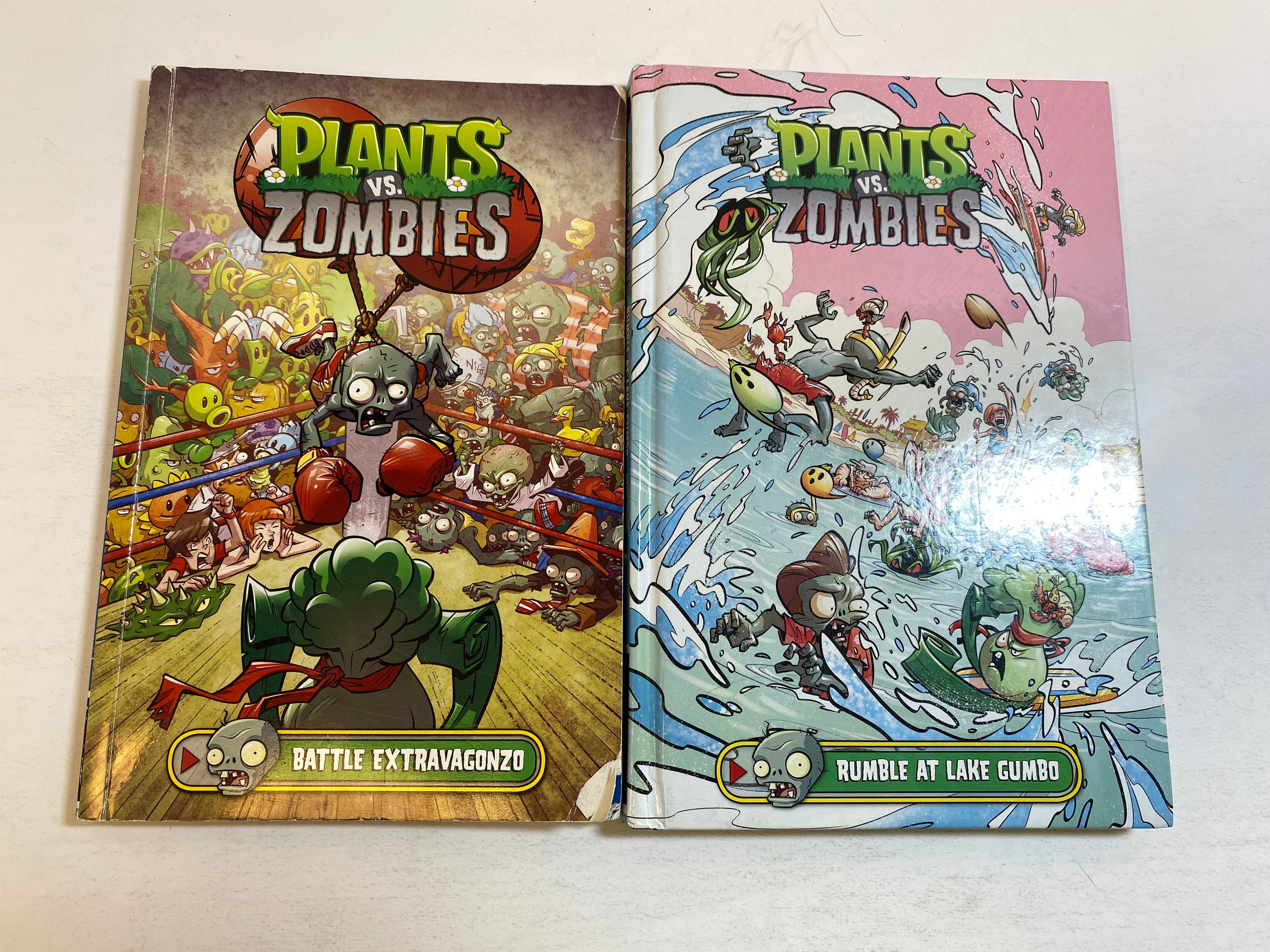 Lot of 2 Plants Vs Zombies Dark Horse Books 2017-2018