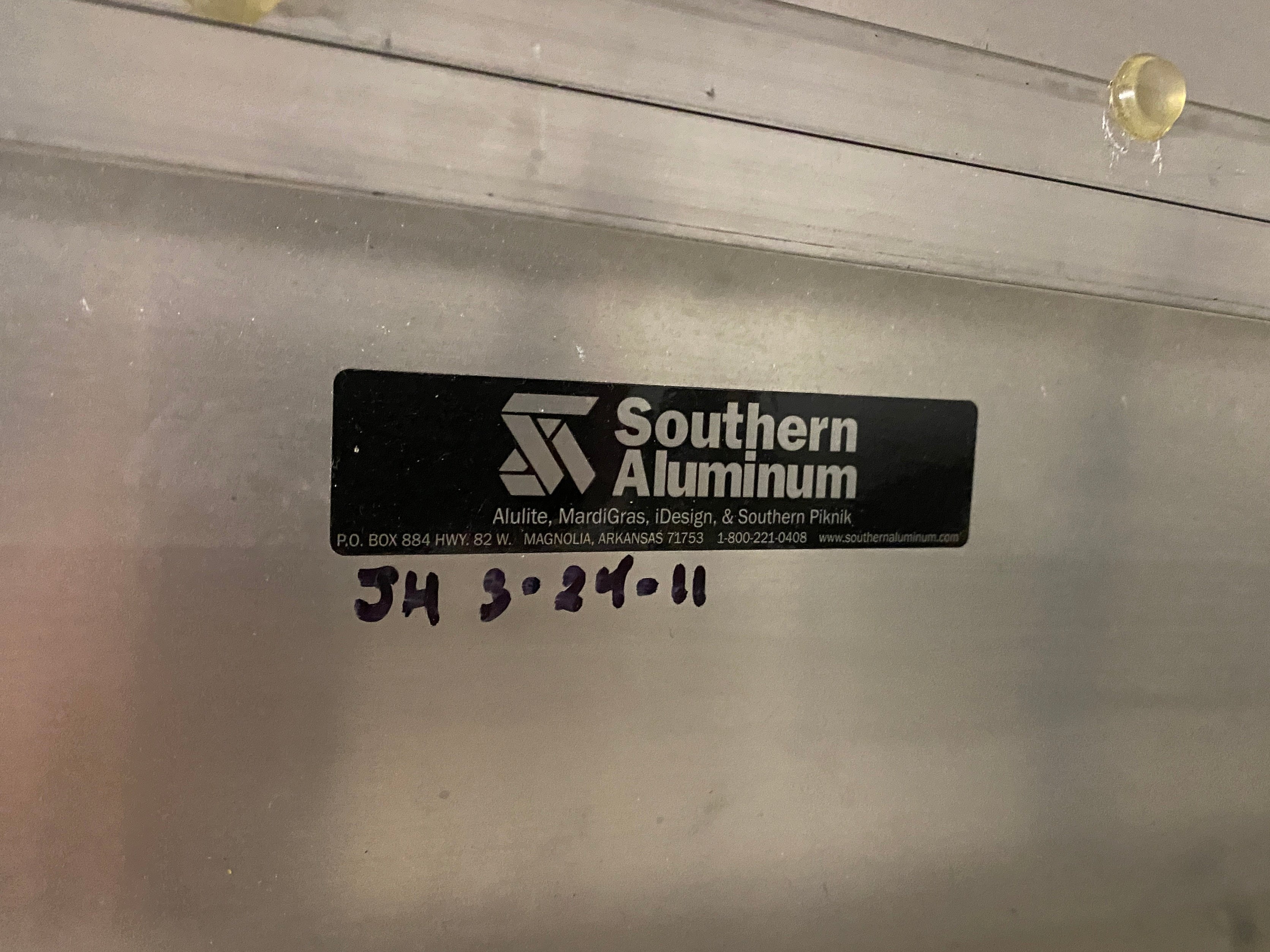Southern Aluminum Folding Table