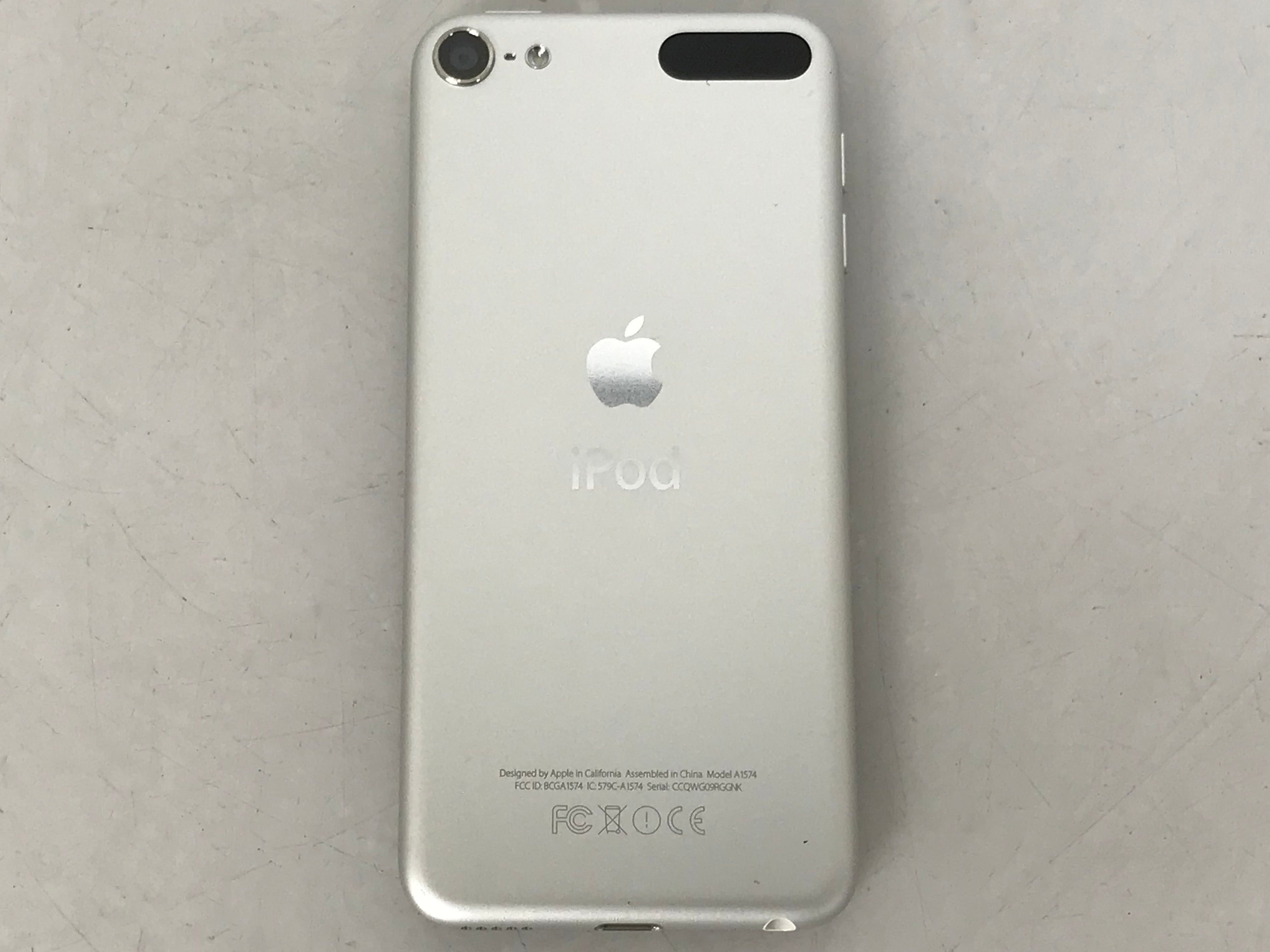 Apple Silver iPod Touch (6 Gen) 4
