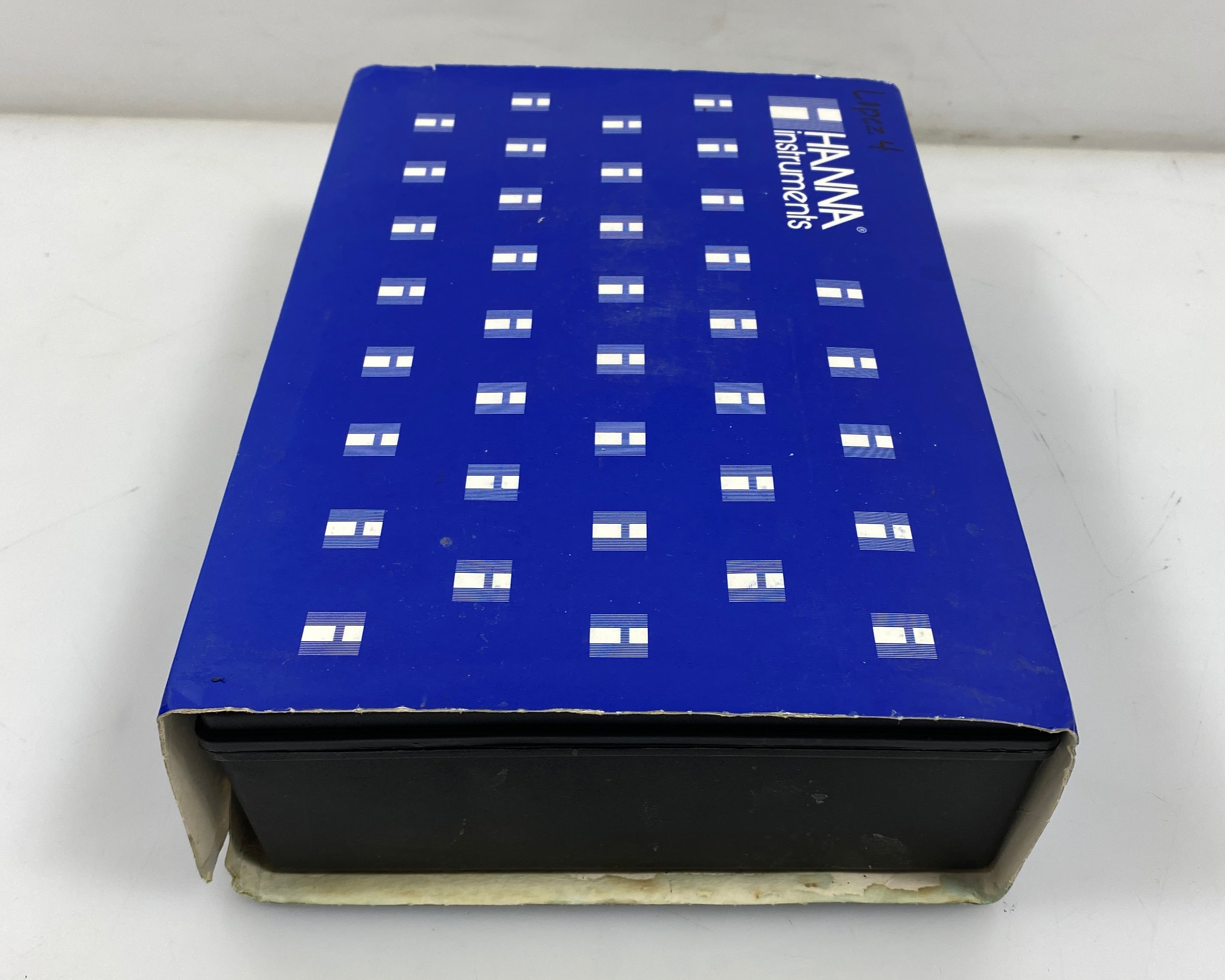Hanna Instruments Portable Temp Meter w/ CAL Check