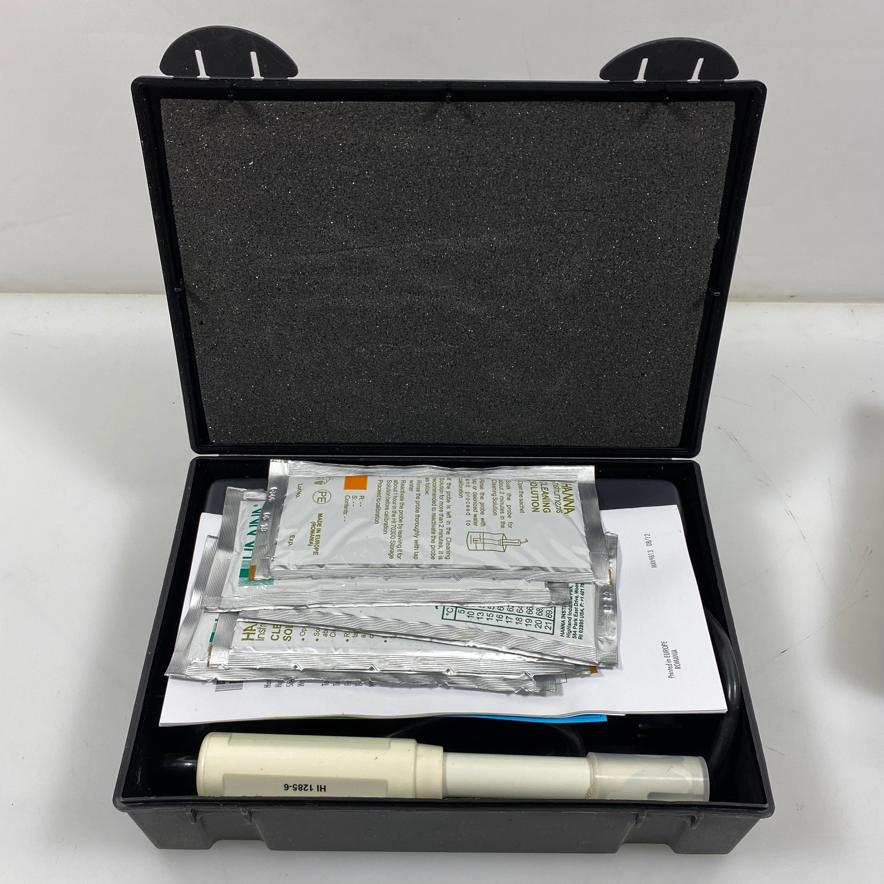 Hanna Instruments Portable Temp Meter w/ CAL Check