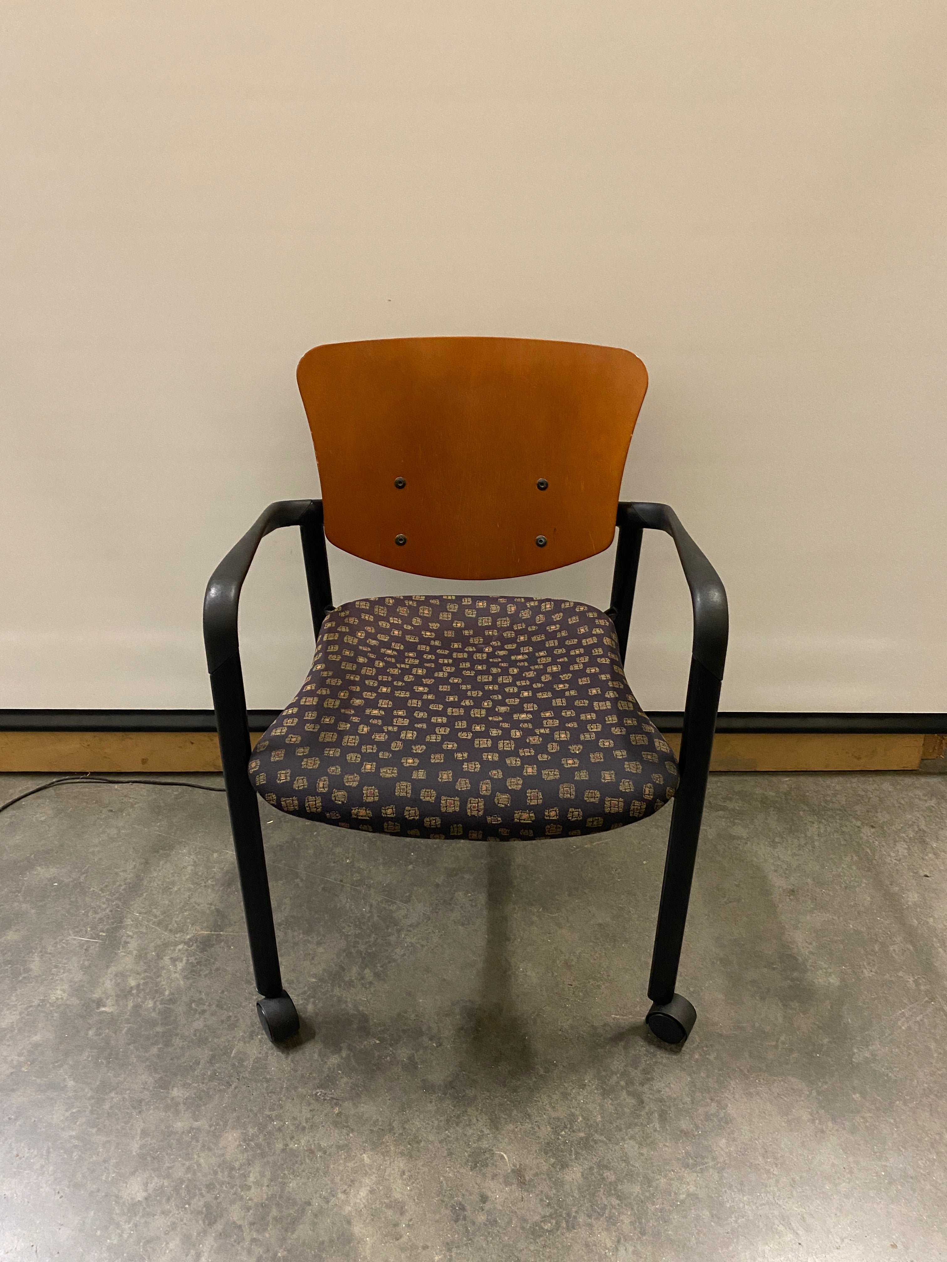 Haworth Brown Improv Seats On Wheels