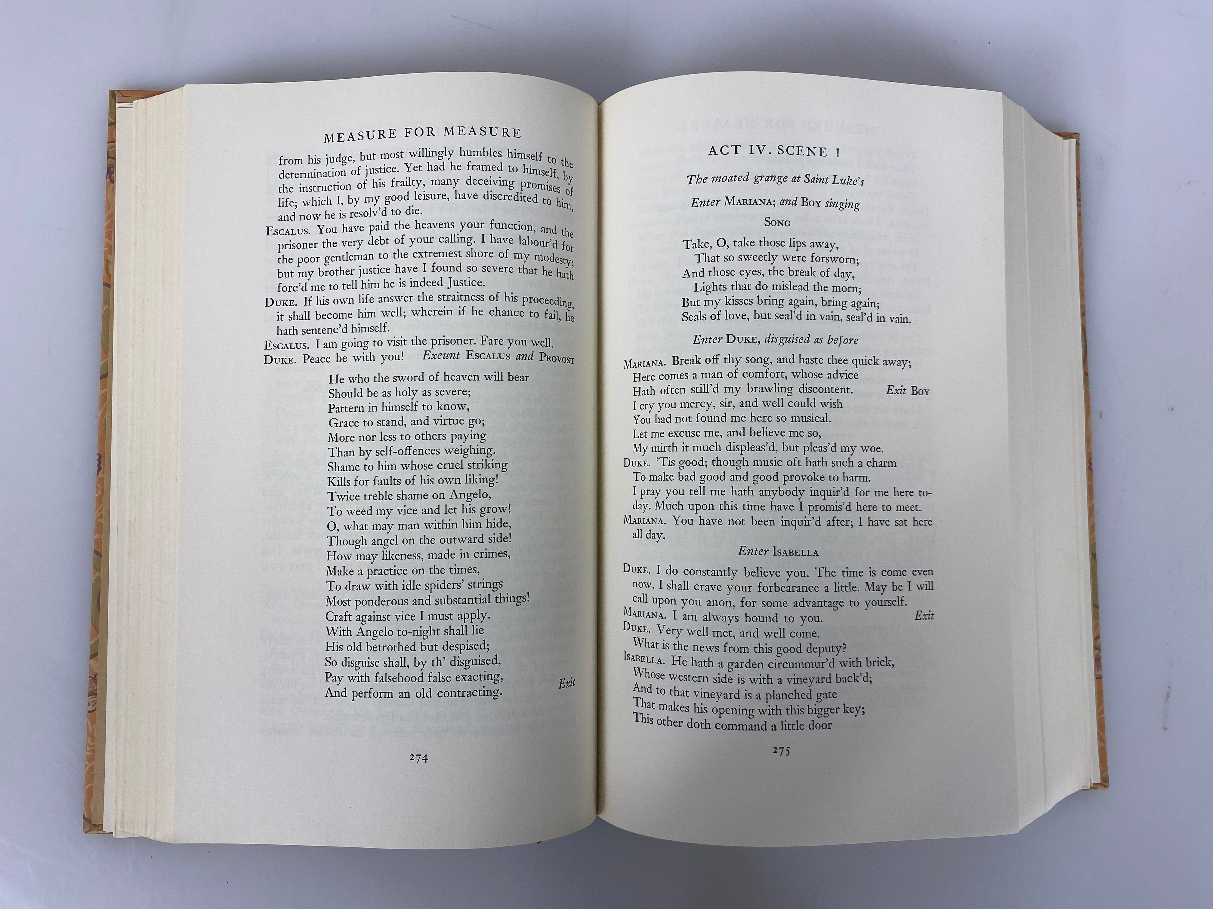 2 Vols: The Histories & Comedies of Shakespeare 1958 Heritage Press HC Slipcases