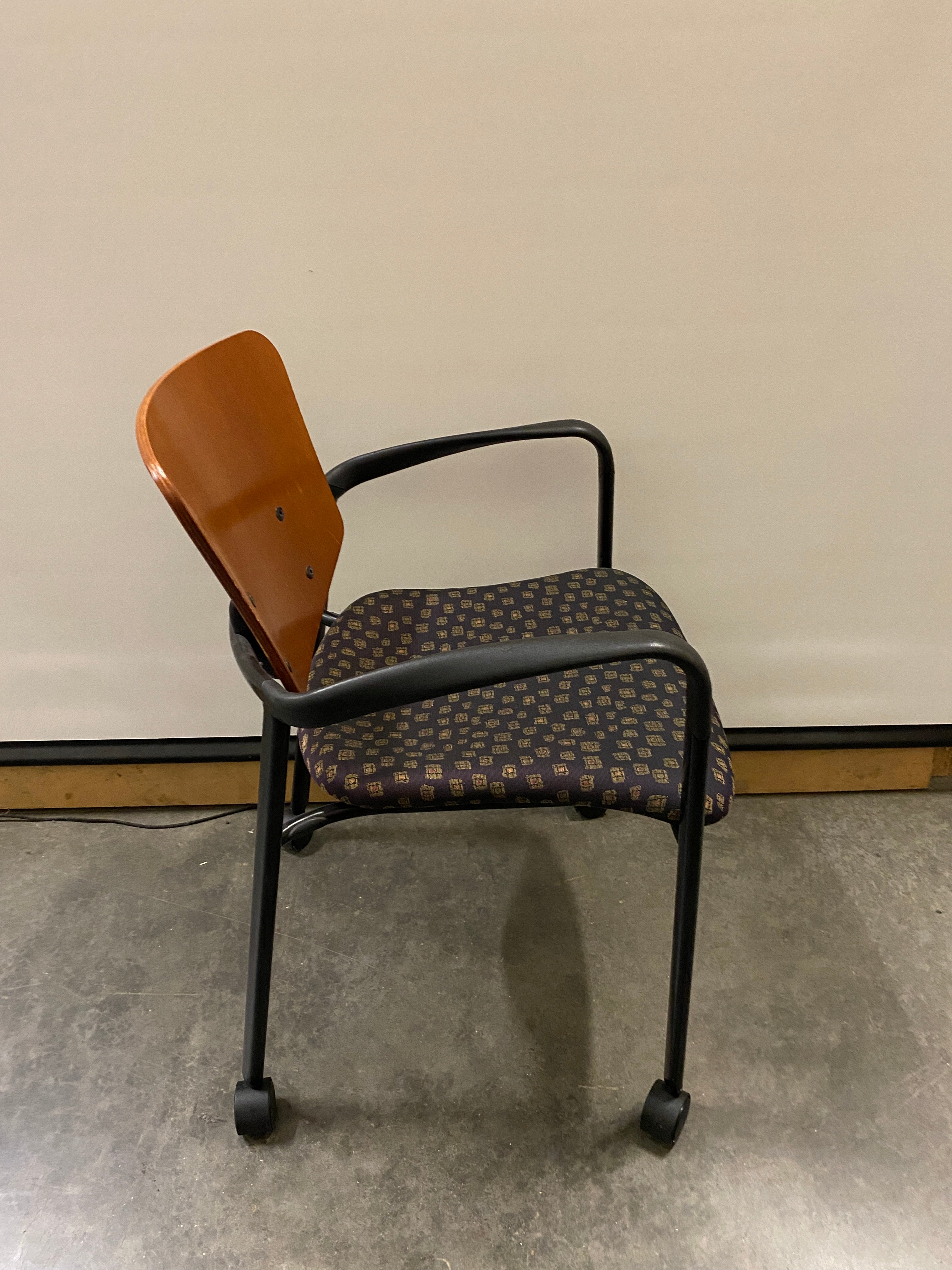 Haworth Brown Improv Seats On Wheels