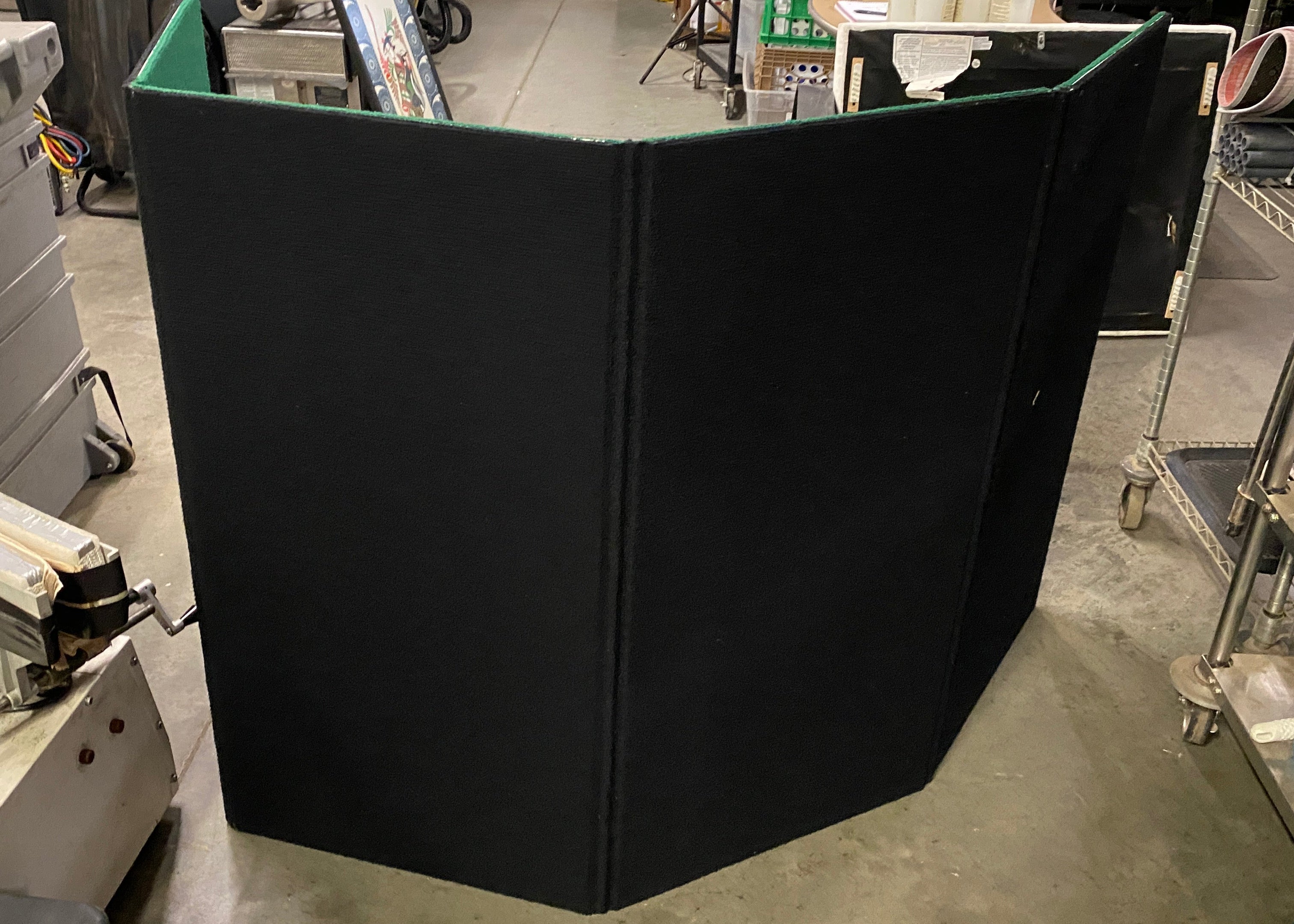 Featherlite Exhibit Display Set With Portable Black Case