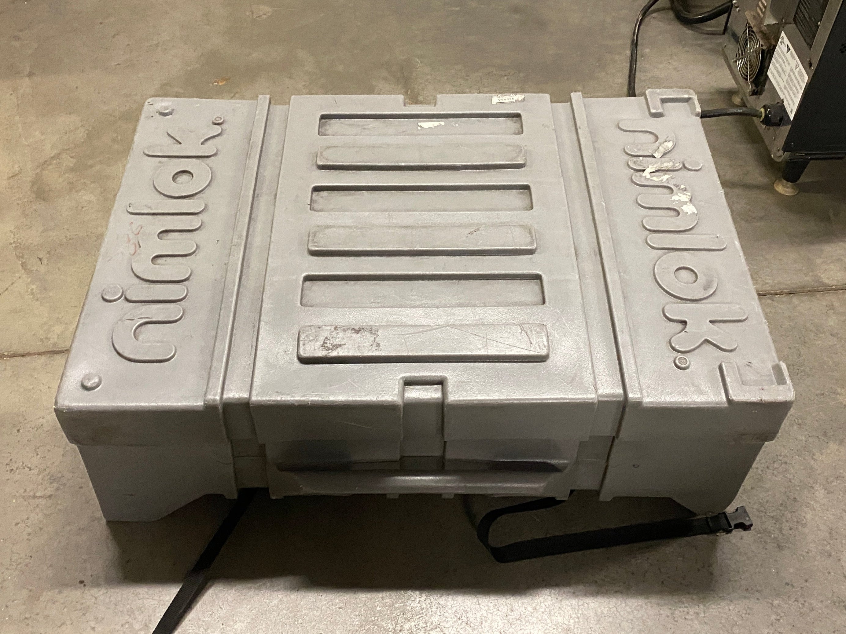 Nimlok Exhibit Display Set With Portable Grey Case