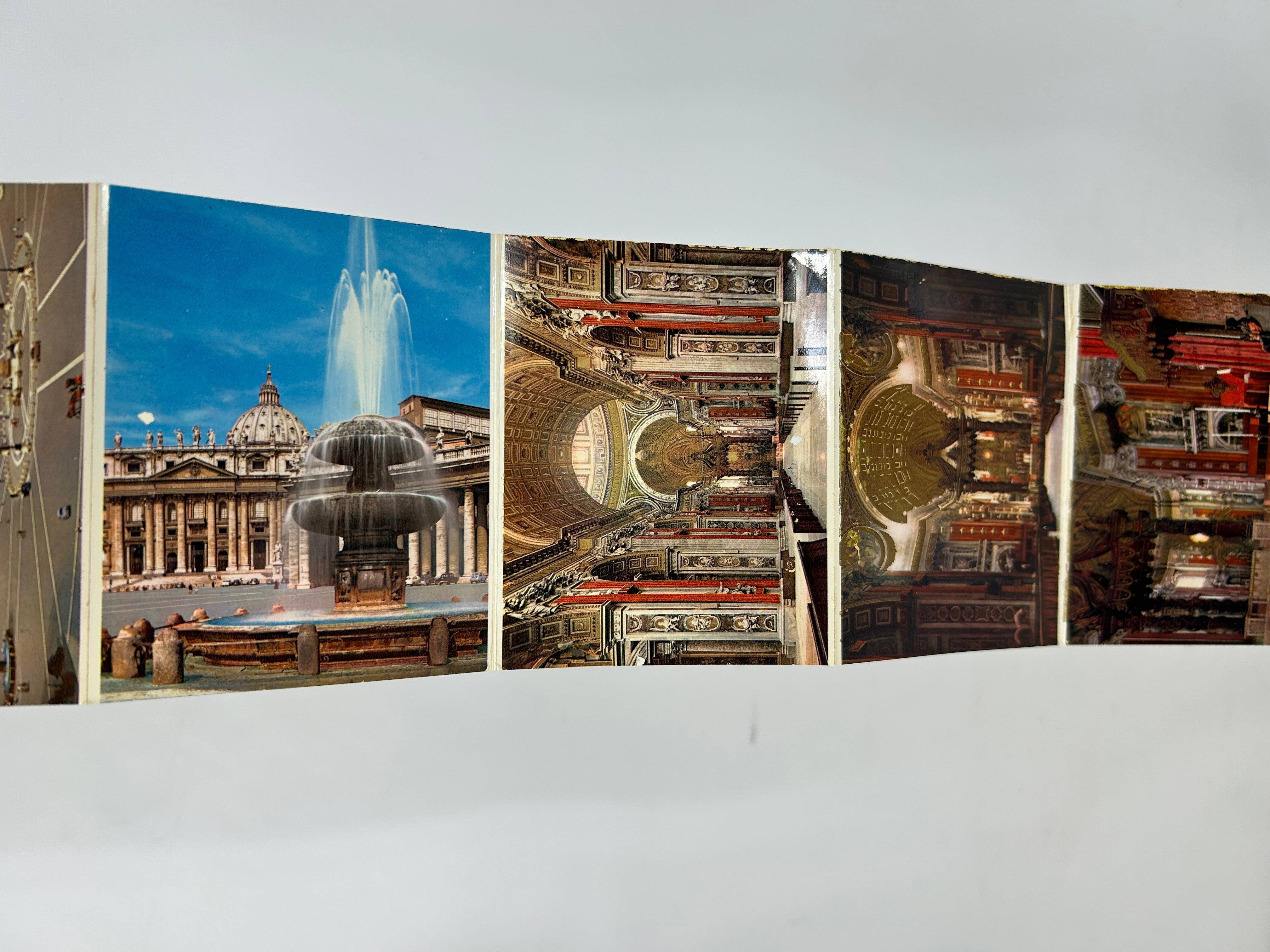 Lot of 2 Vntg Souvenirs; Rome Past & Present/Citta' Del Vaticano Photobook c1980