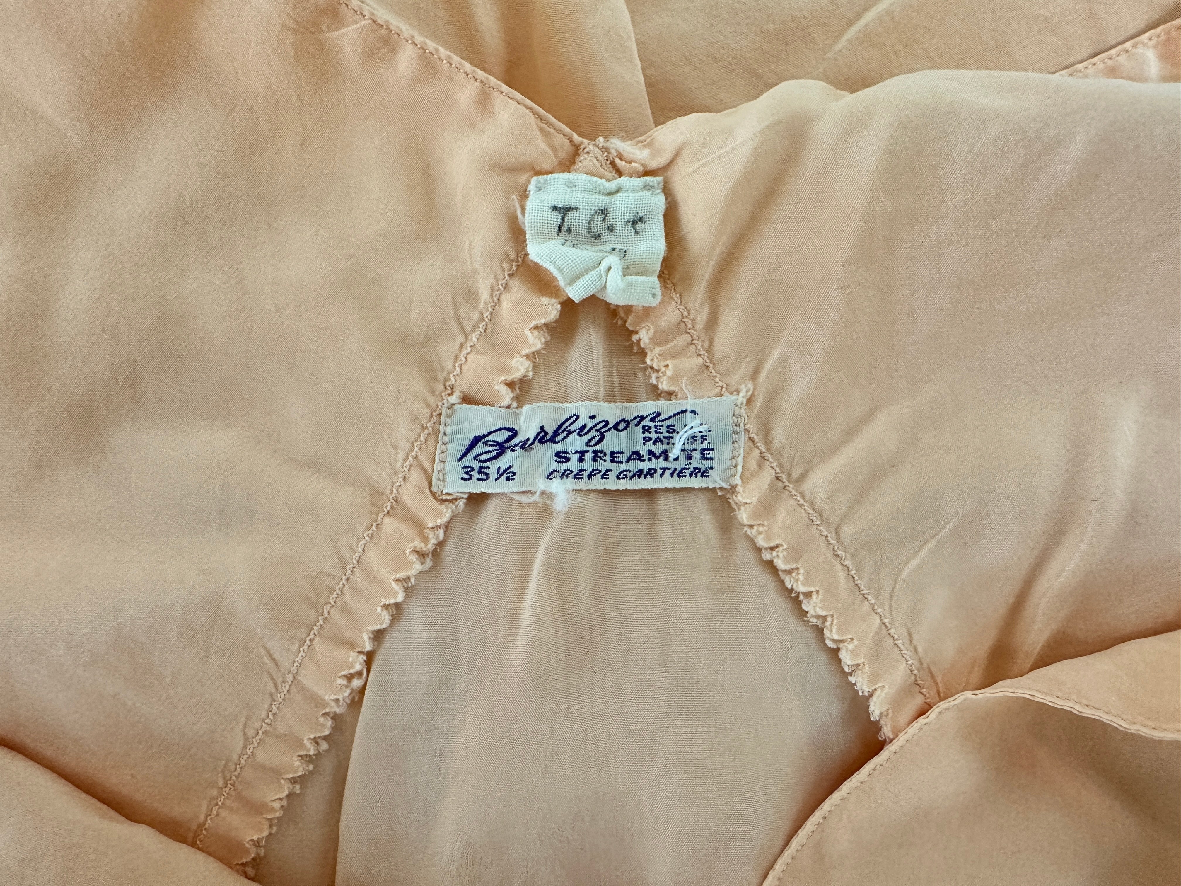 Vintage Barbizon Peach Streamite Slip Dress Women's Size 35 1/2