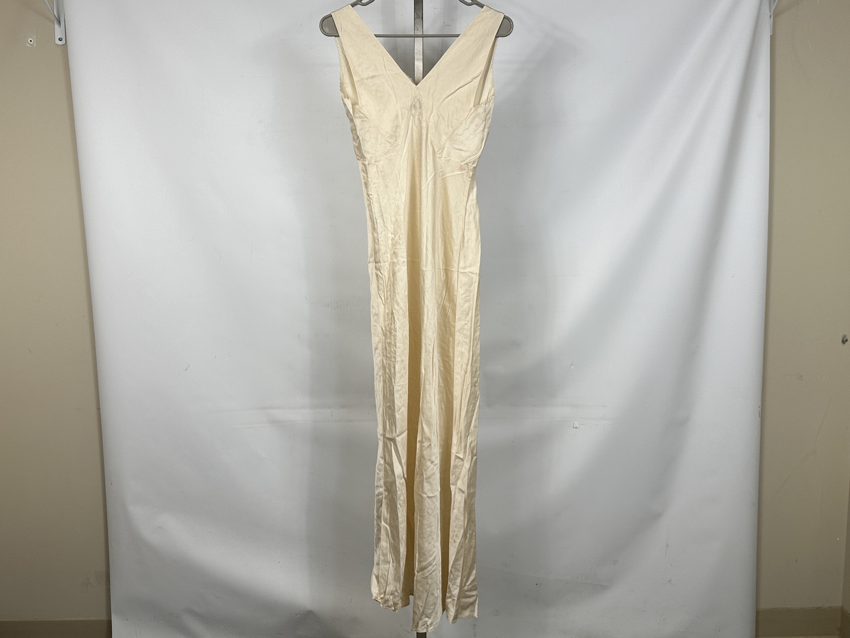 Vintage Barbizon Champagne Sleepy Head Nightgown Women s Size 32