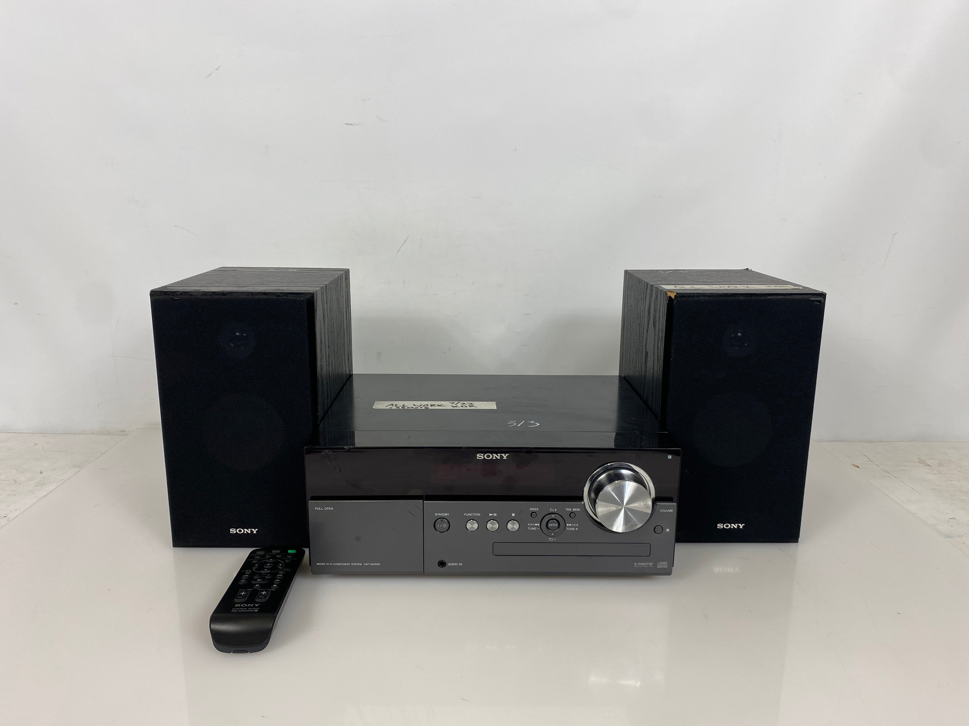 Sony CMT-MX500i Micro Stereo System with CMX500U Speakers