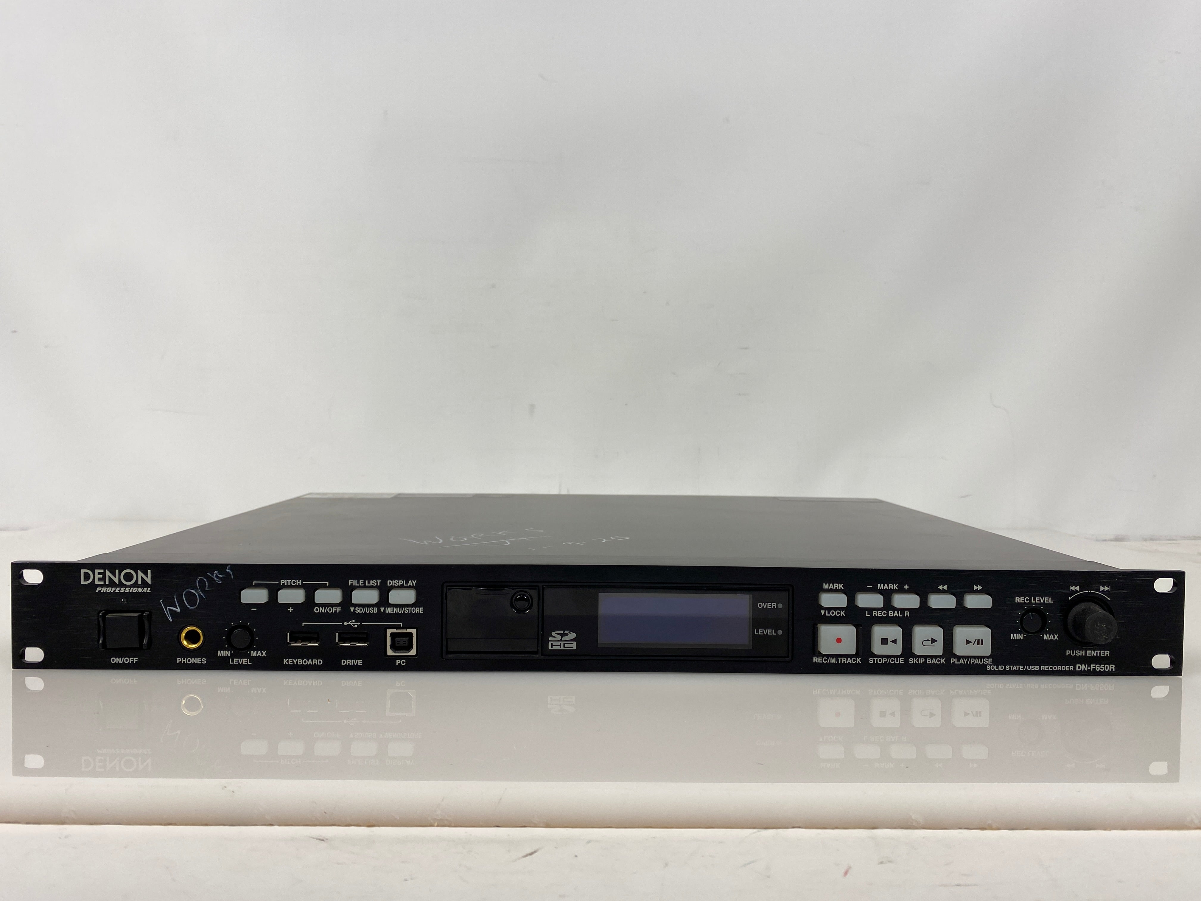 Denon DN-F650R Rackmount Solid-State/USB Digital Audio Recorder