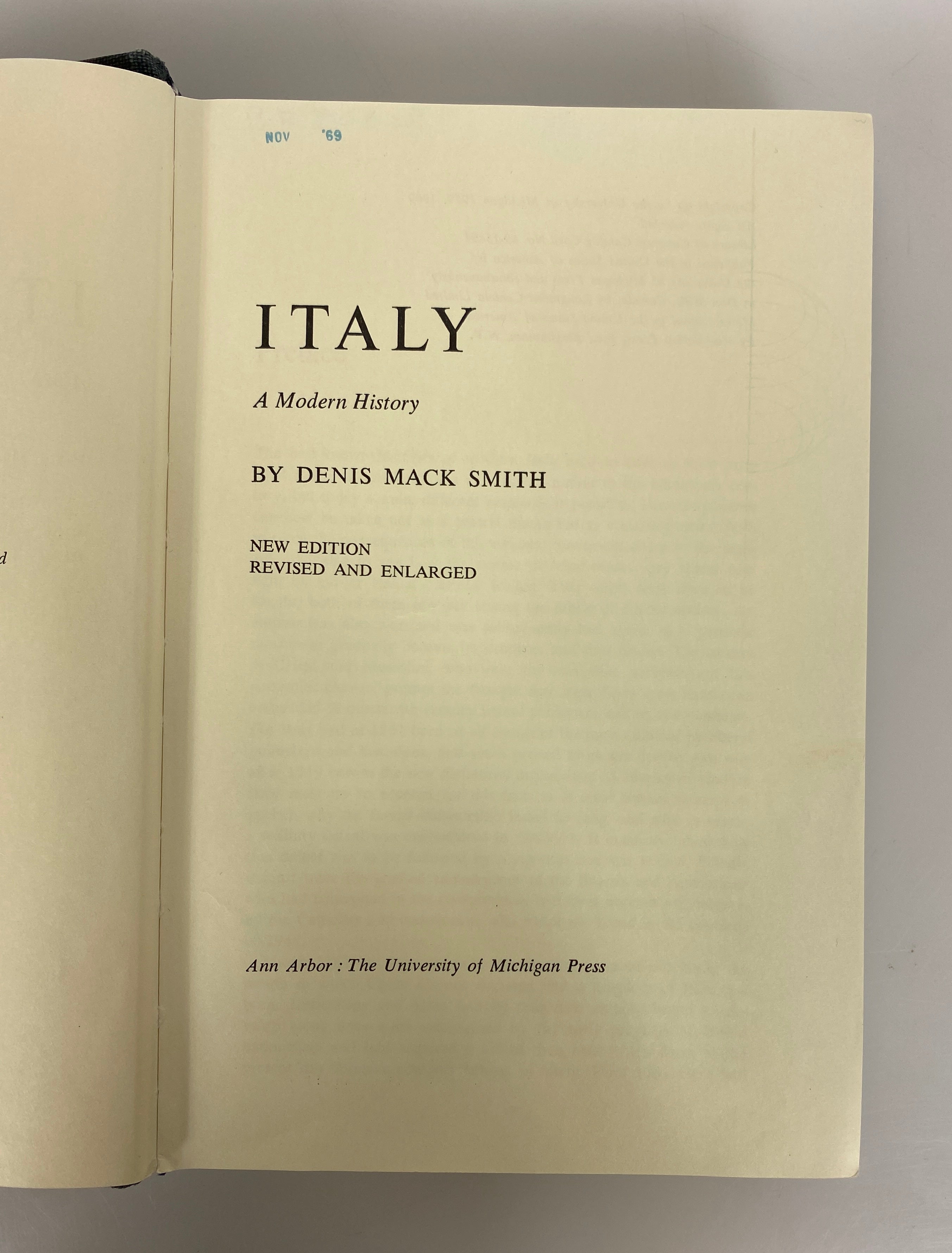 4 Vols: U of M History of the Modern World Italy/Russia/India/Great Britain HC