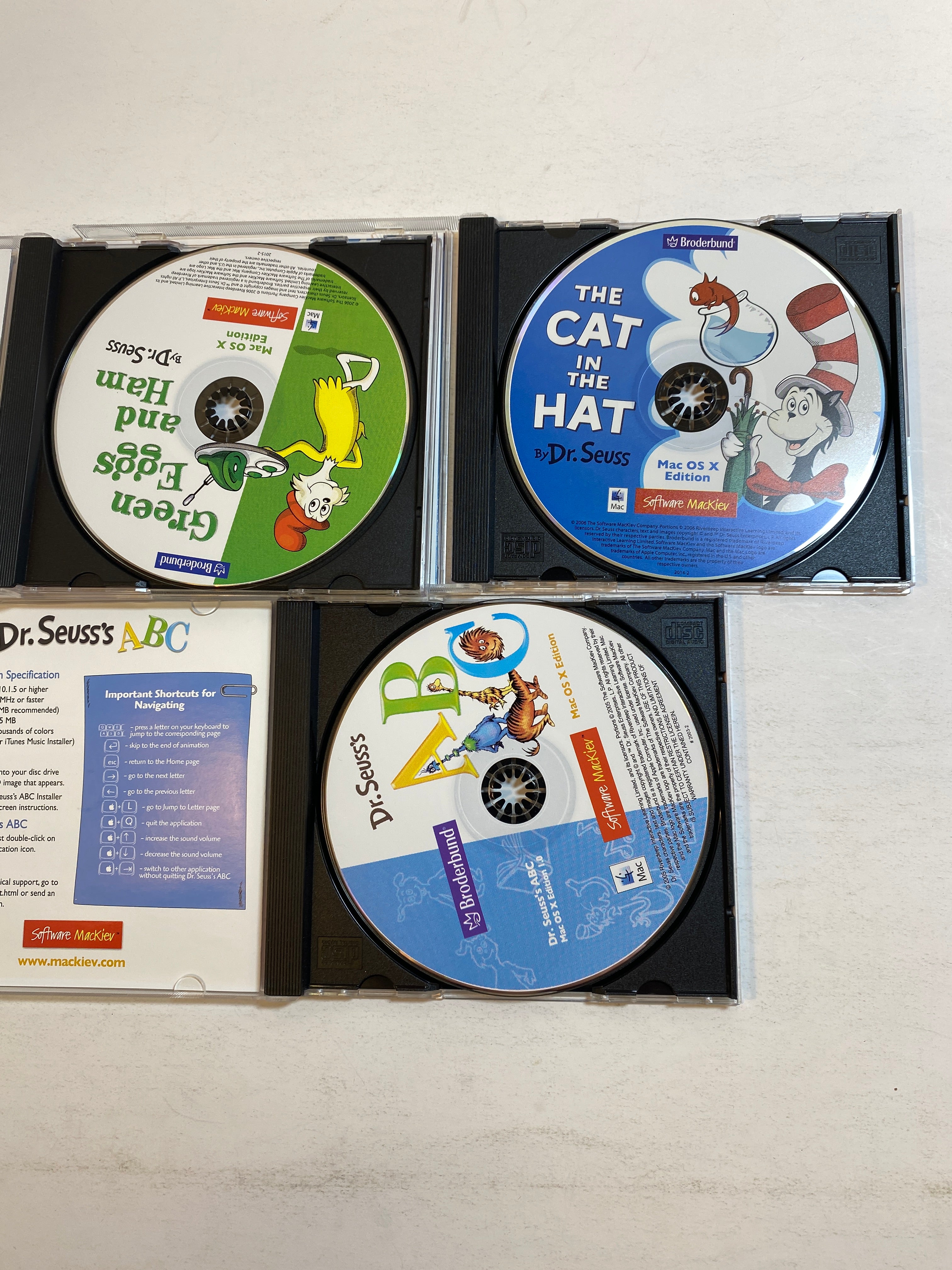 Lot of 3 Dr. Seuss Mac (OS X) Educational games 2006