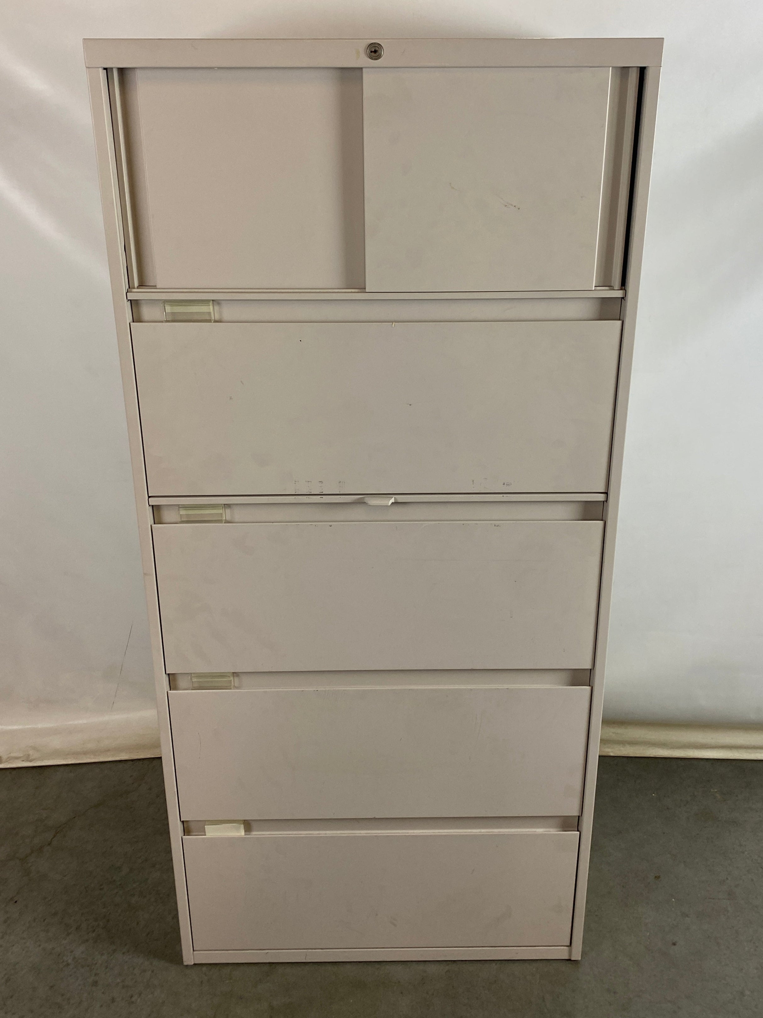 Steelcase #93060LBLDUP Grey 4 Drawer File Lateral Cabinet with Sliding Door