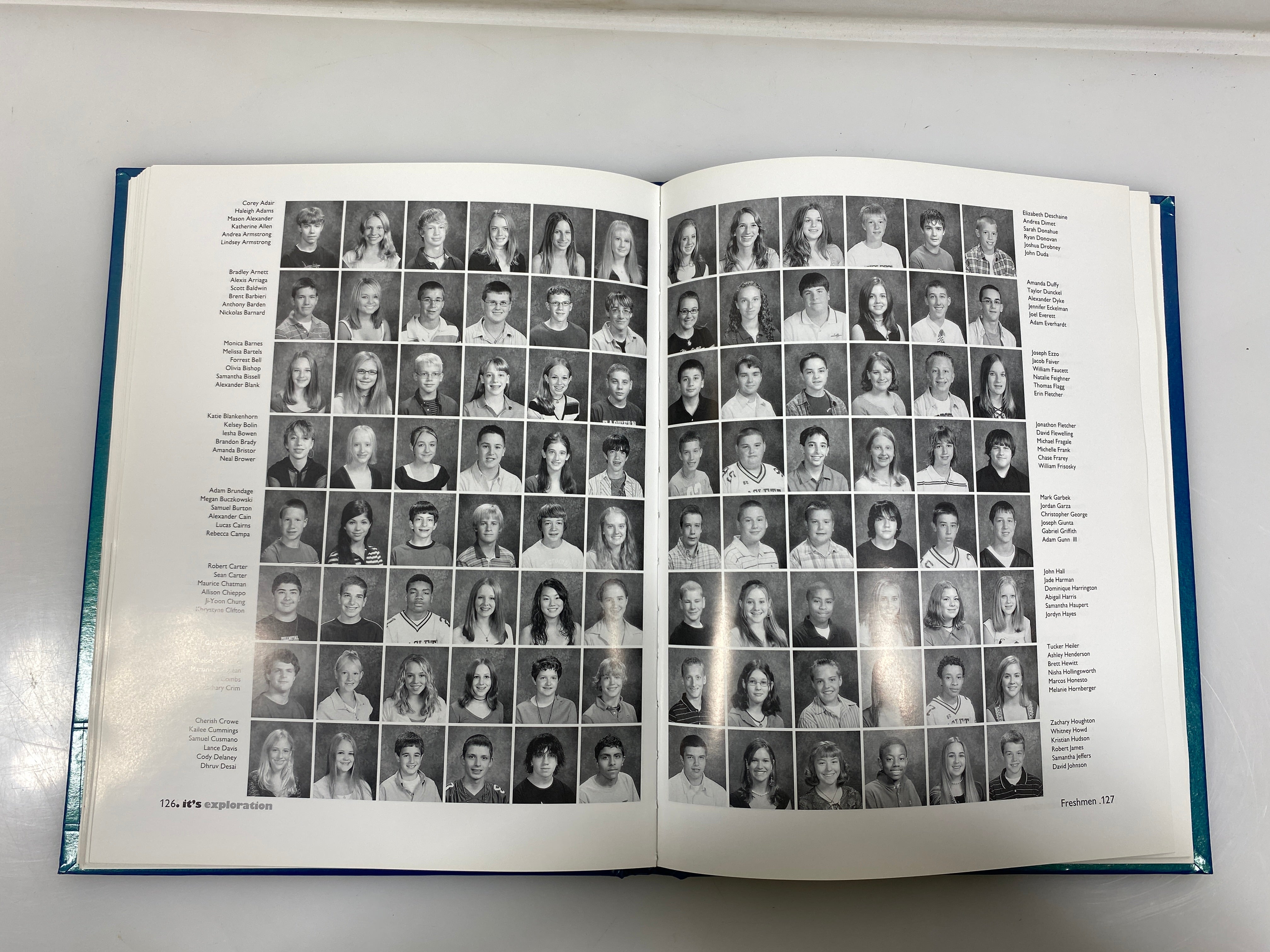 2006 Haslett High School "Dixit" Yearbook HC Haslett, MI