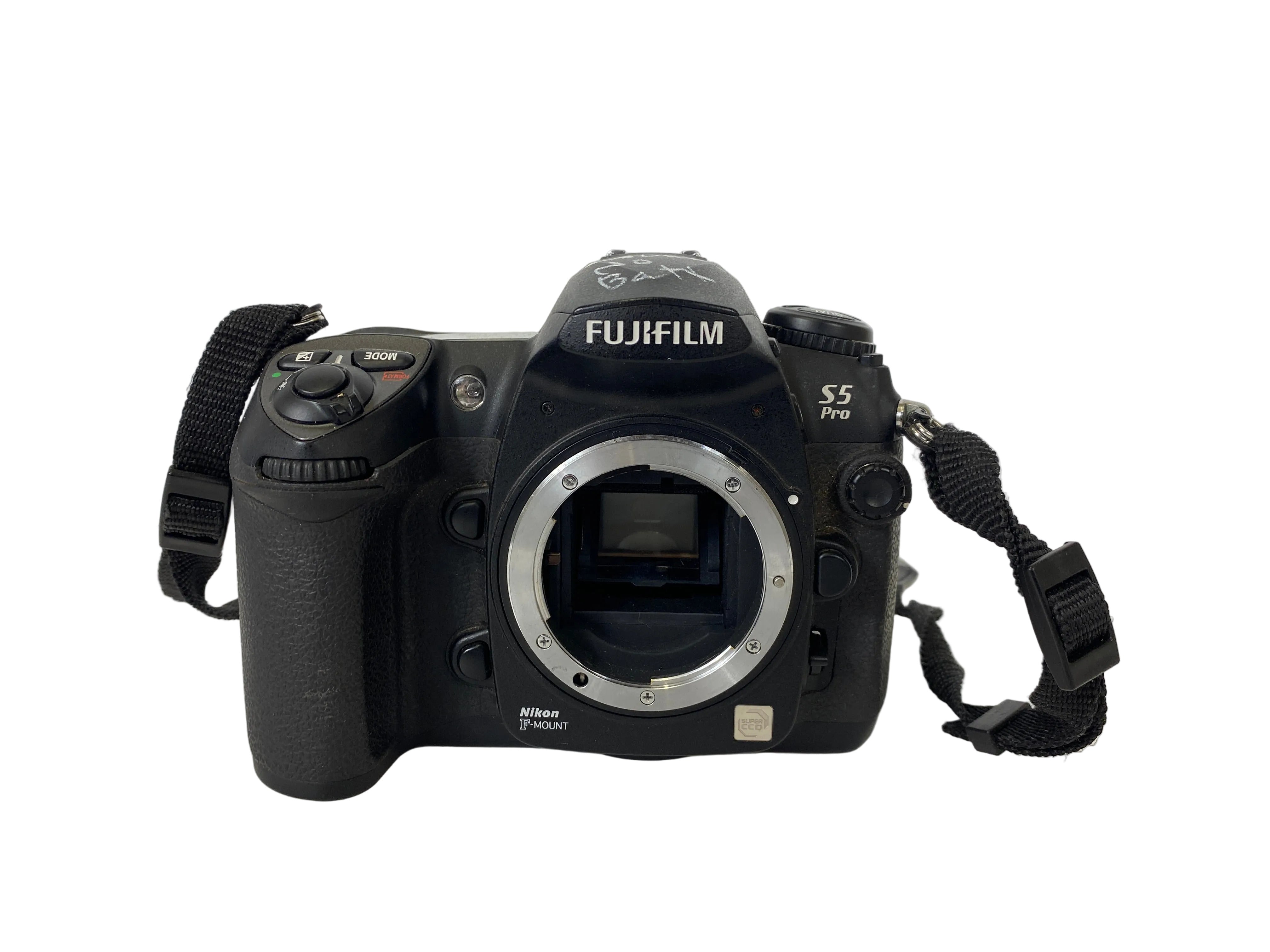 Fujifilm FinePix S5 Pro Digital SLR Camera *Body Only/No Lens*