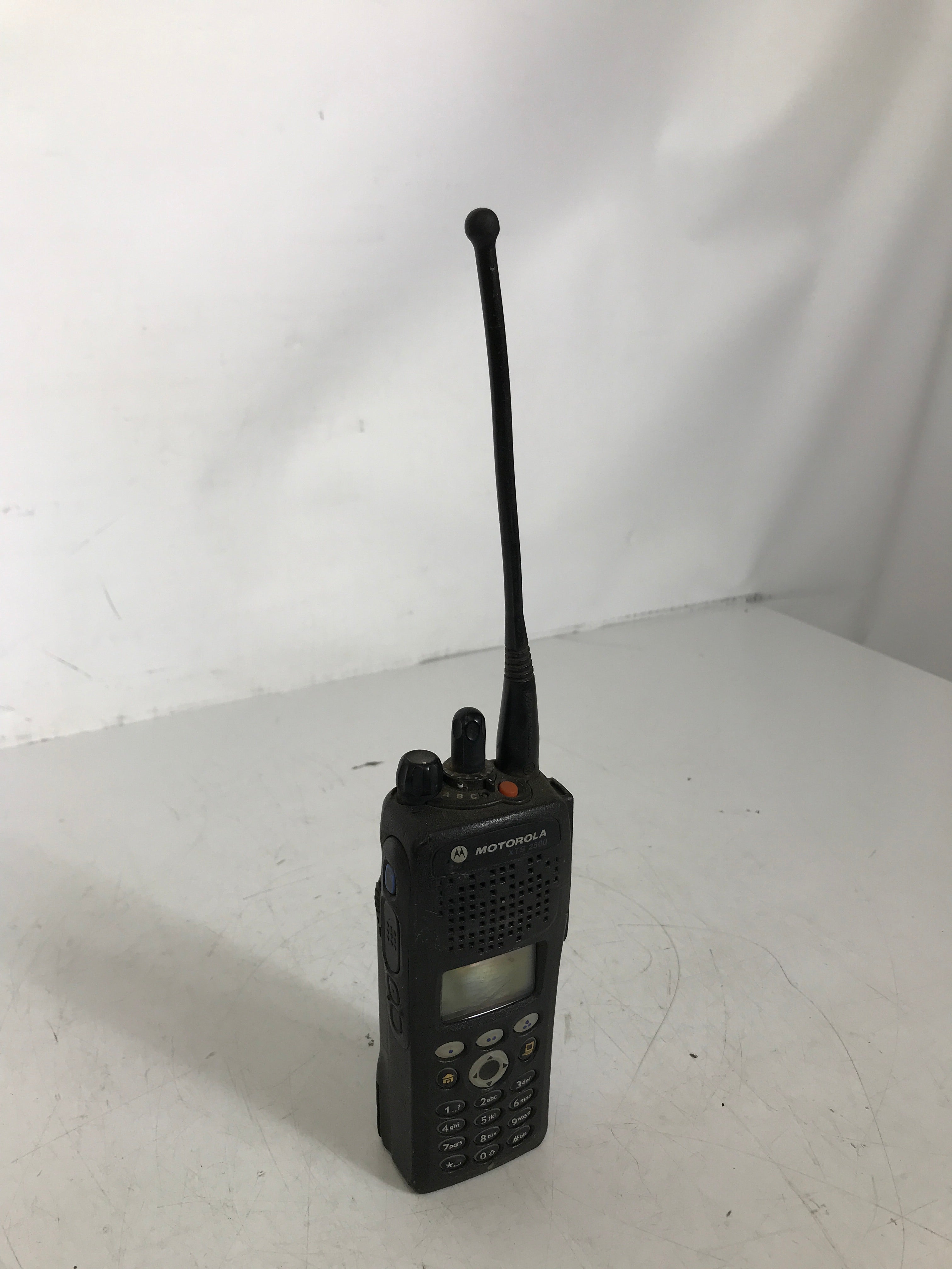 Motorola XTS 2500 Digital Portable Radio - Long Antenna