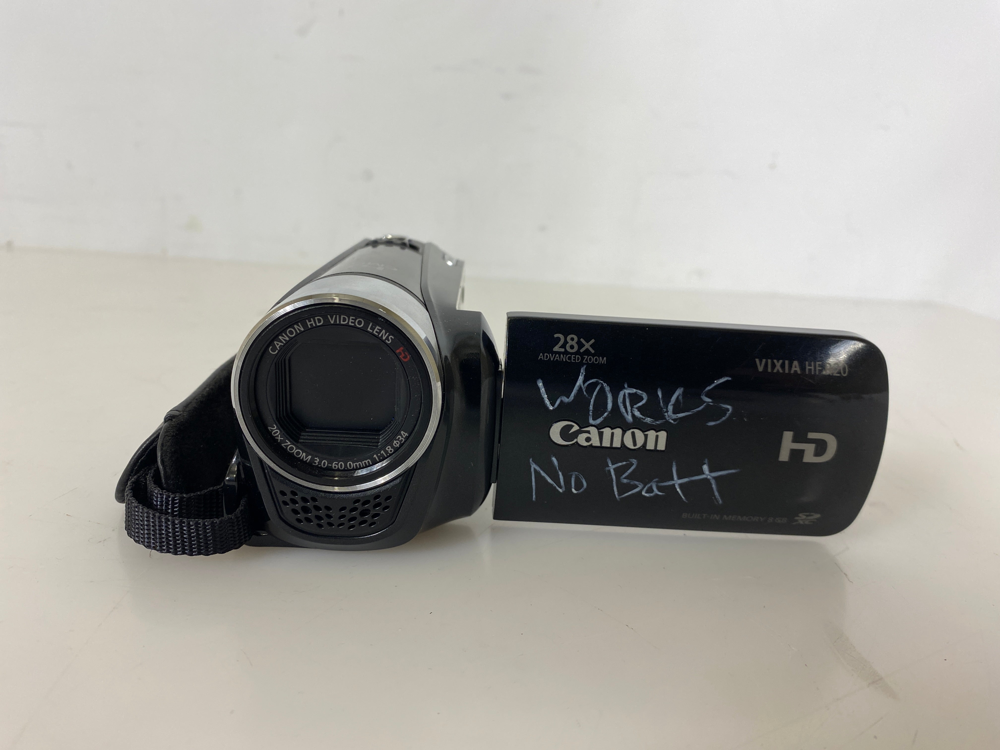 Canon VIXIA HF R20 Flash Memory Camcorder