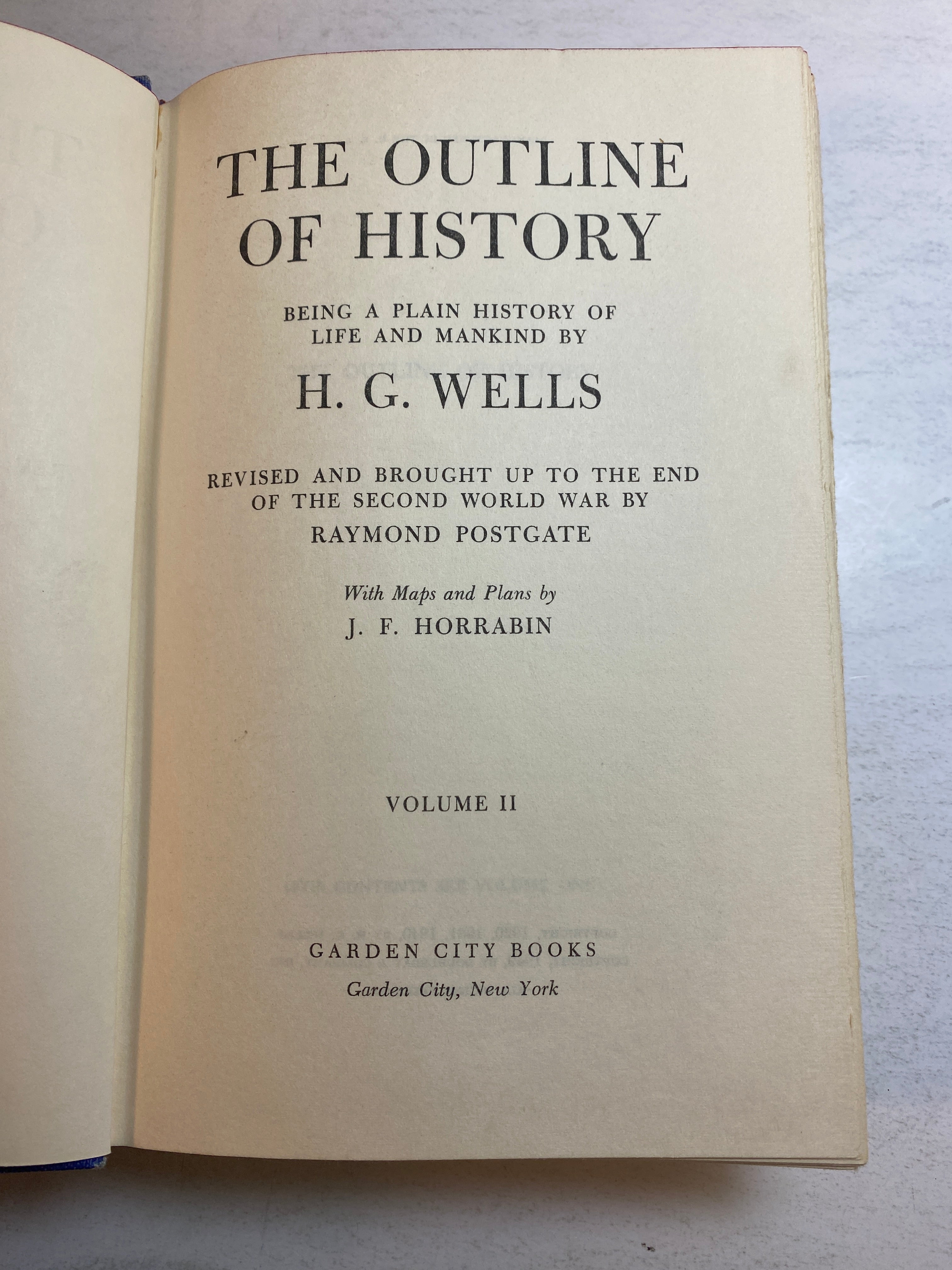 Set of 2 Outline of History HG Wells 1949 HC