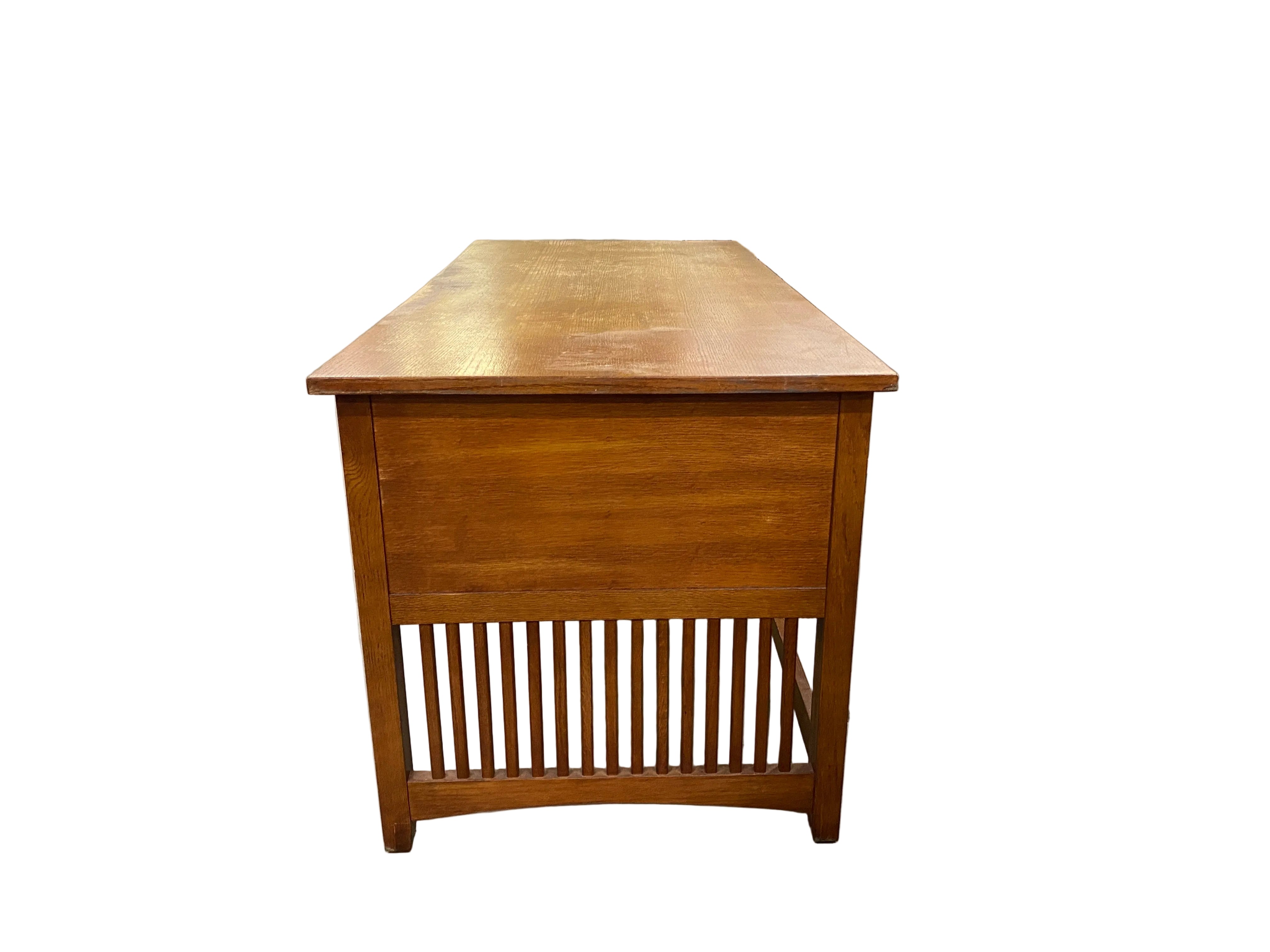 Wynwood Executive Wooden Desk