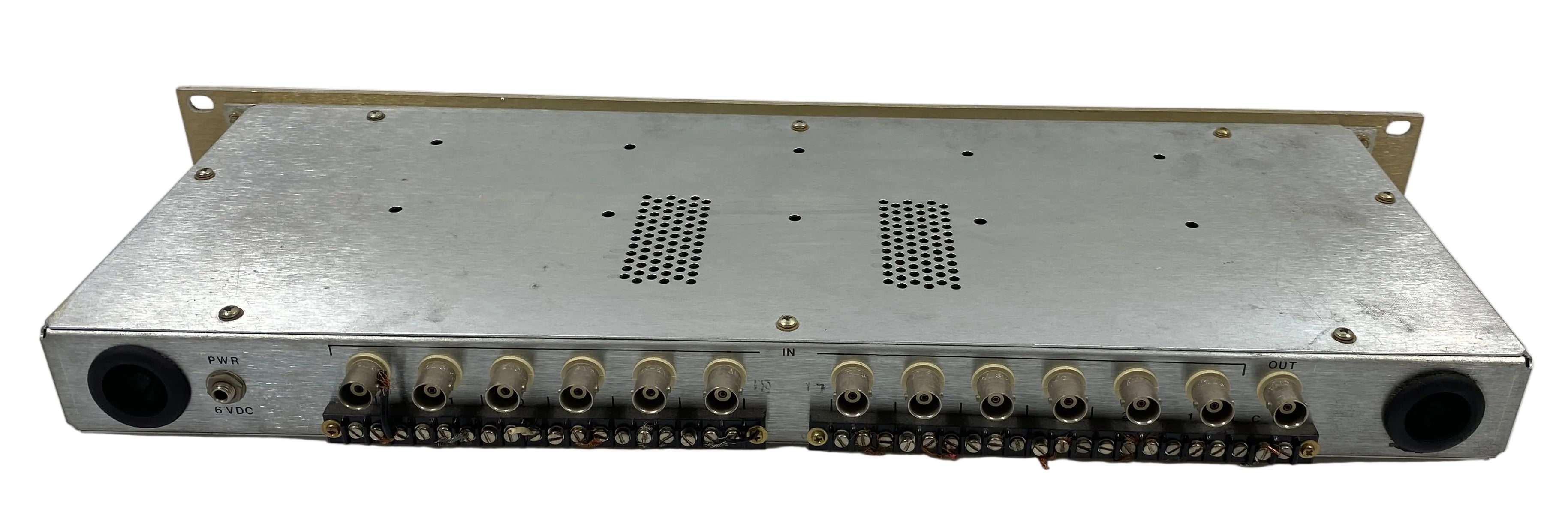 Dynair VS-12D Video Monitor Switcher