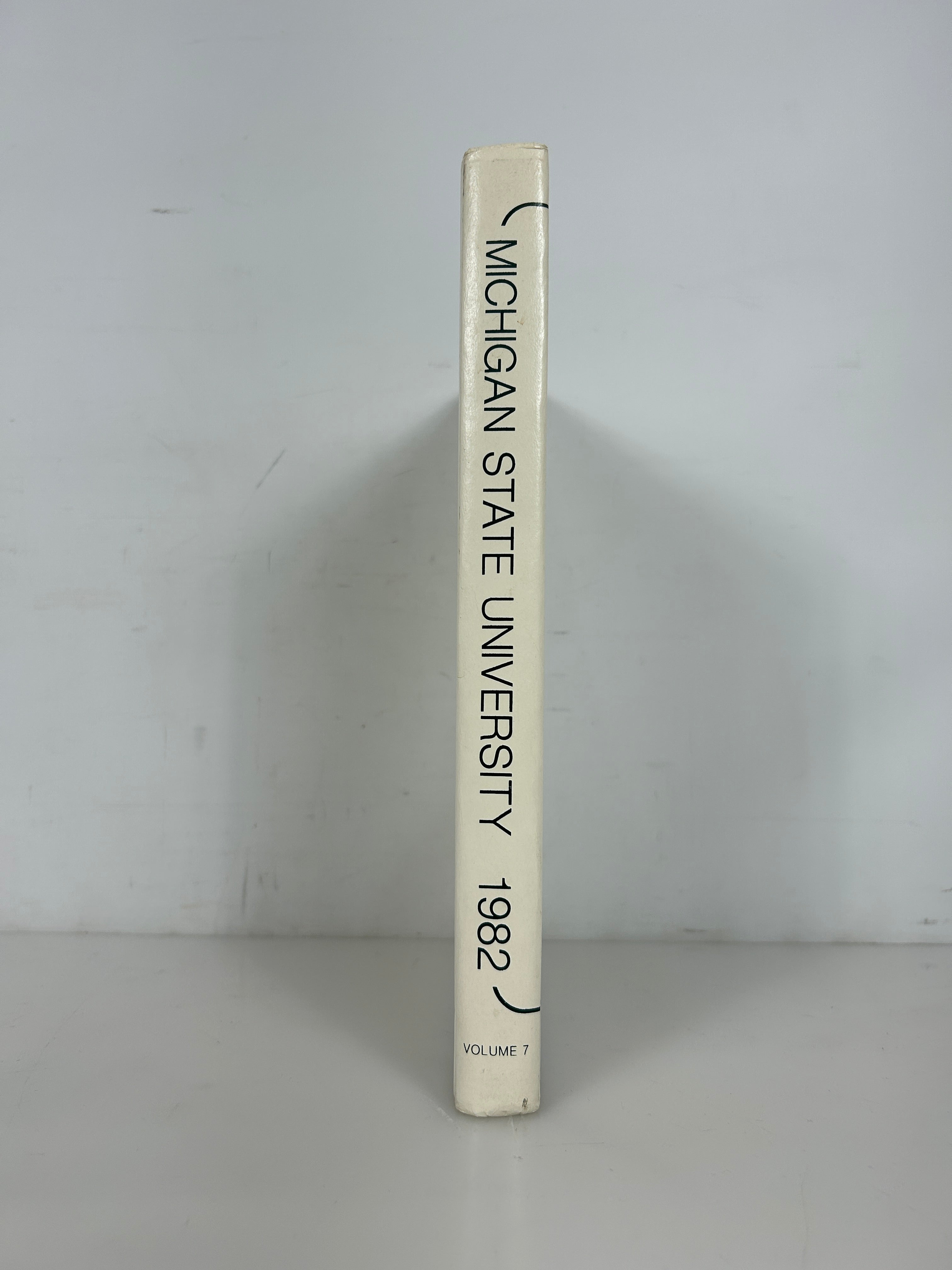 1982 Michigan State University "Red Cedar Log" Yearbook HC