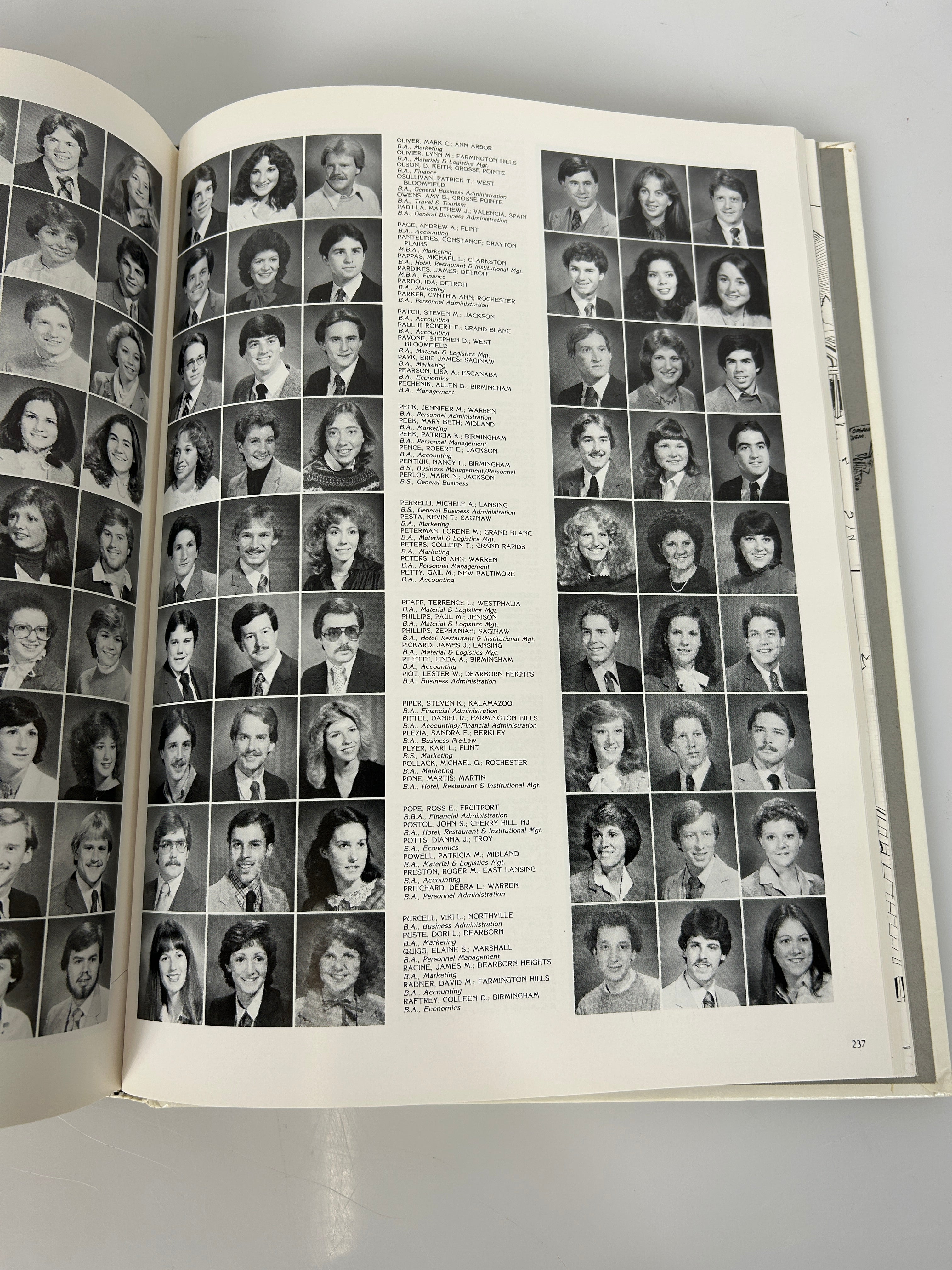 1982 Michigan State University "Red Cedar Log" Yearbook HC